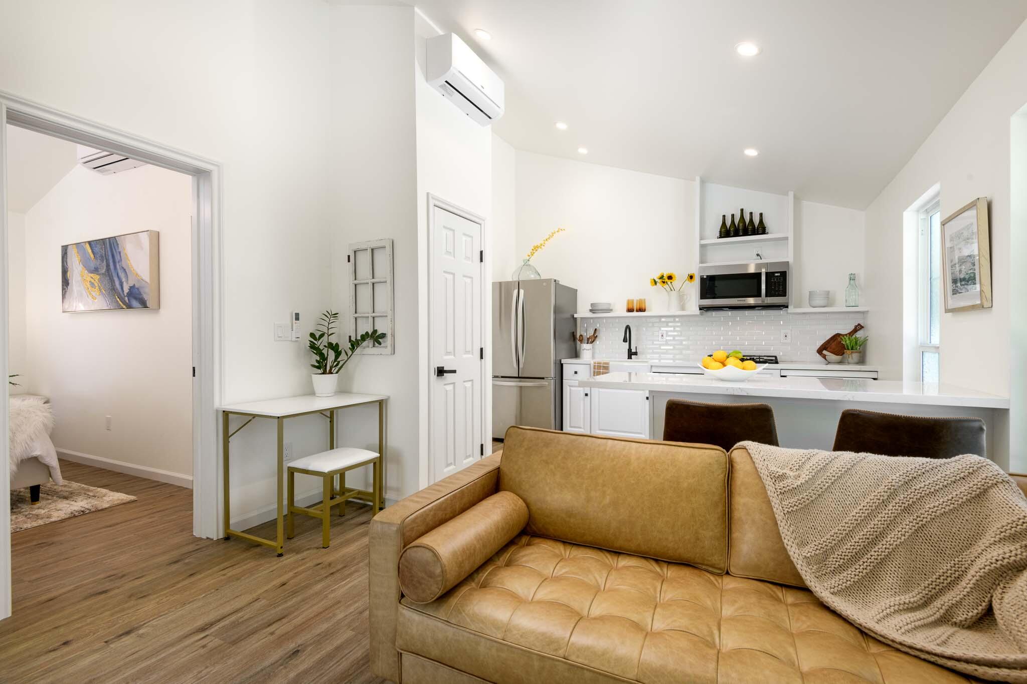 Goleta, California 93117, United States, 1 Bedroom Bedrooms, ,1 BathroomBathrooms,Residential,Active,201979