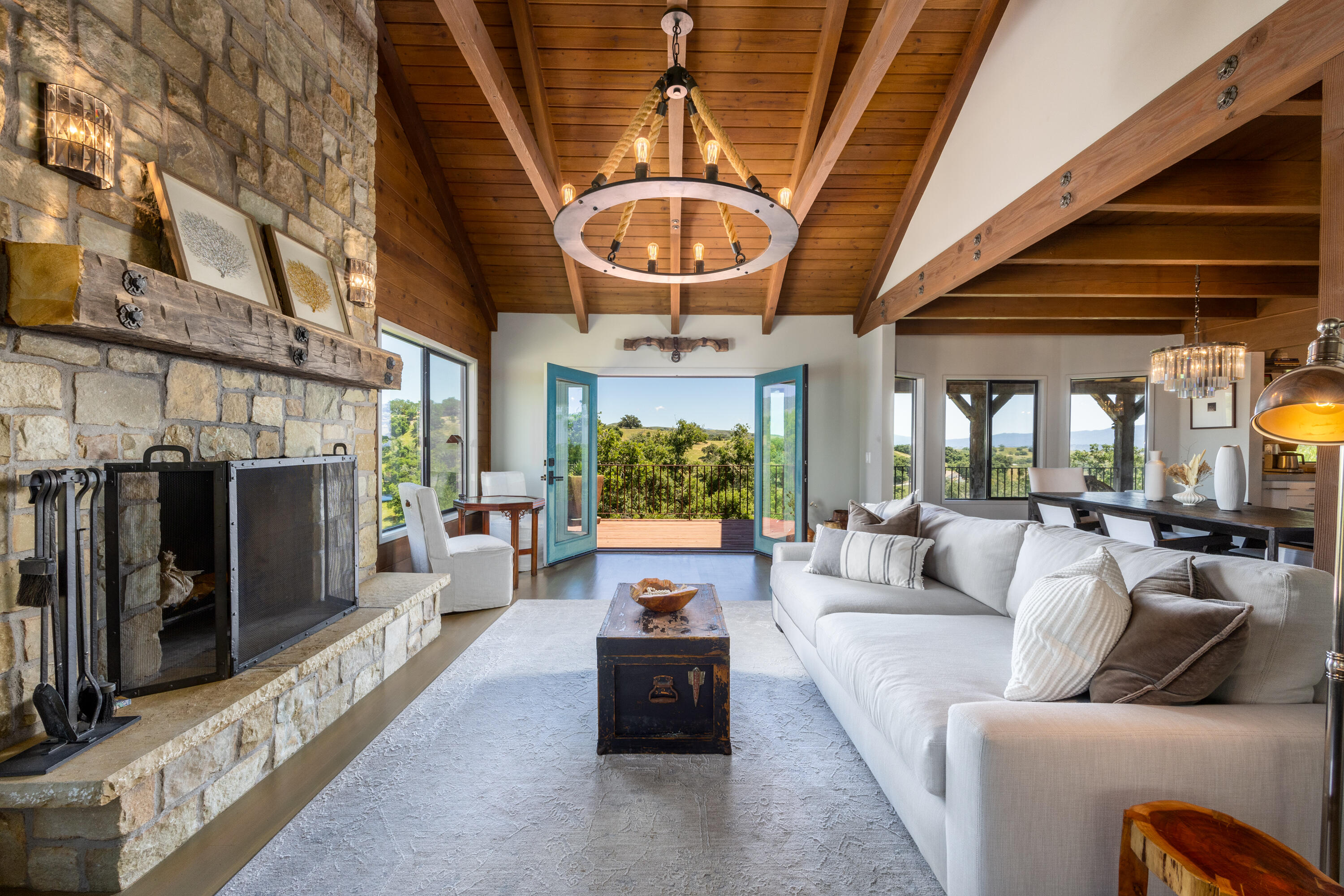 Santa Ynez, California 93460, United States, 3 Bedrooms Bedrooms, ,3 BathroomsBathrooms,Residential,Active,241028