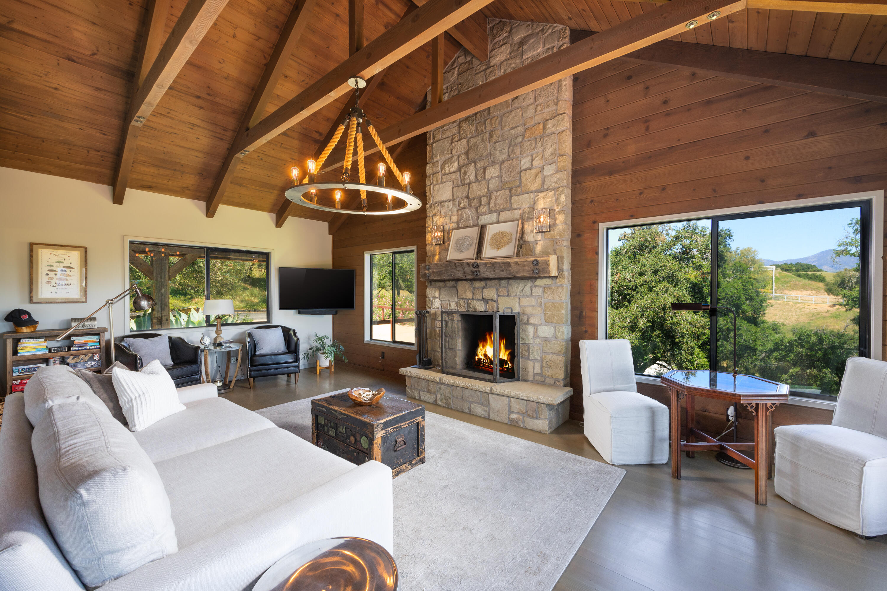 Santa Ynez, California 93460, United States, 3 Bedrooms Bedrooms, ,3 BathroomsBathrooms,Residential,Active,241028