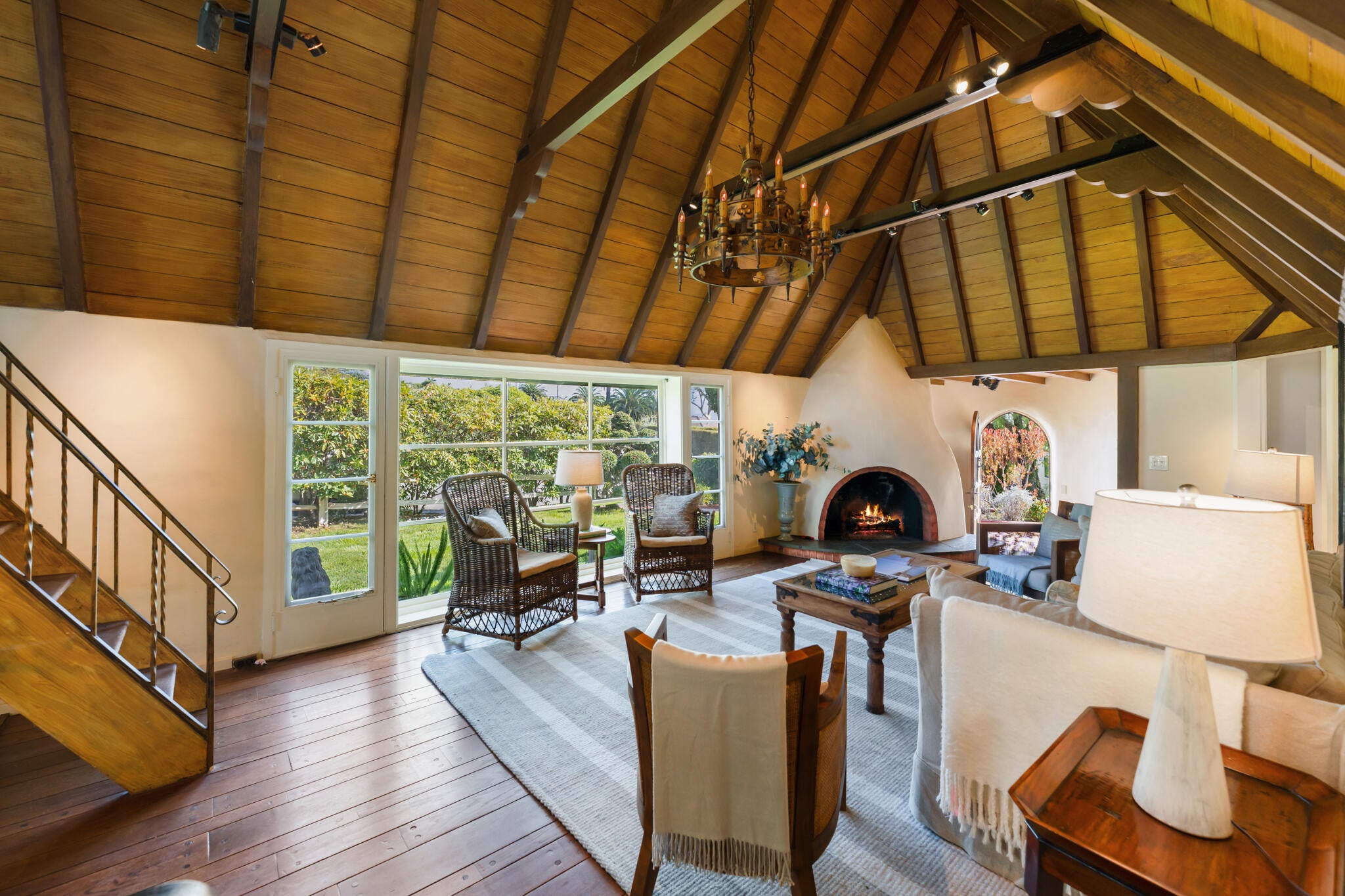 511 Miramonte Drive