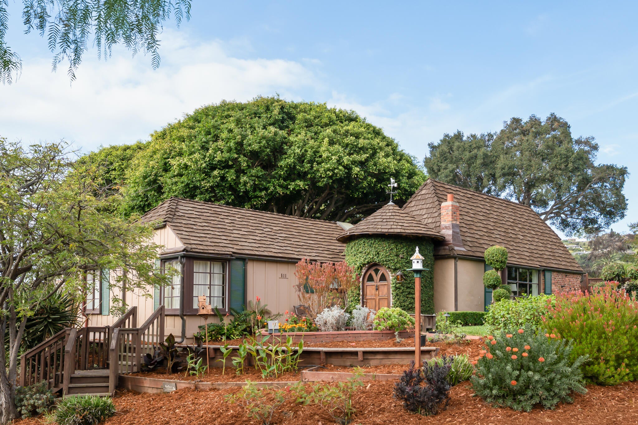 511 Miramonte Drive