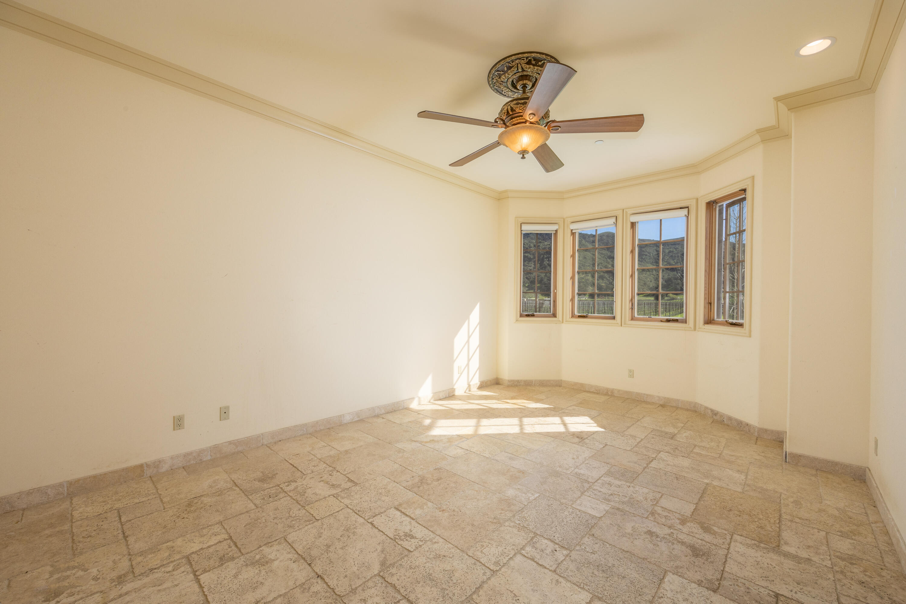 Buellton, California 93427, United States, 3 Bedrooms Bedrooms, ,3 BathroomsBathrooms,Residential,Active,112501