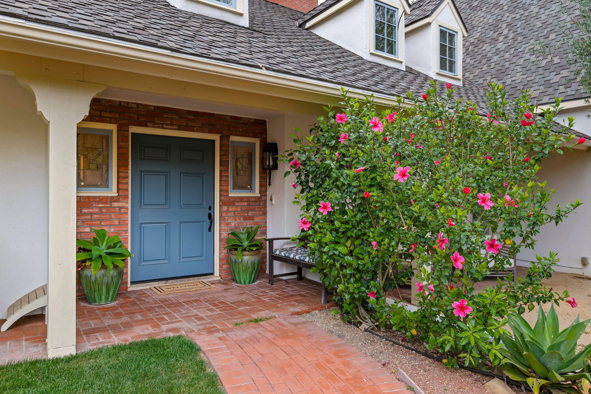 3165 Eucalyptus Hill Road
