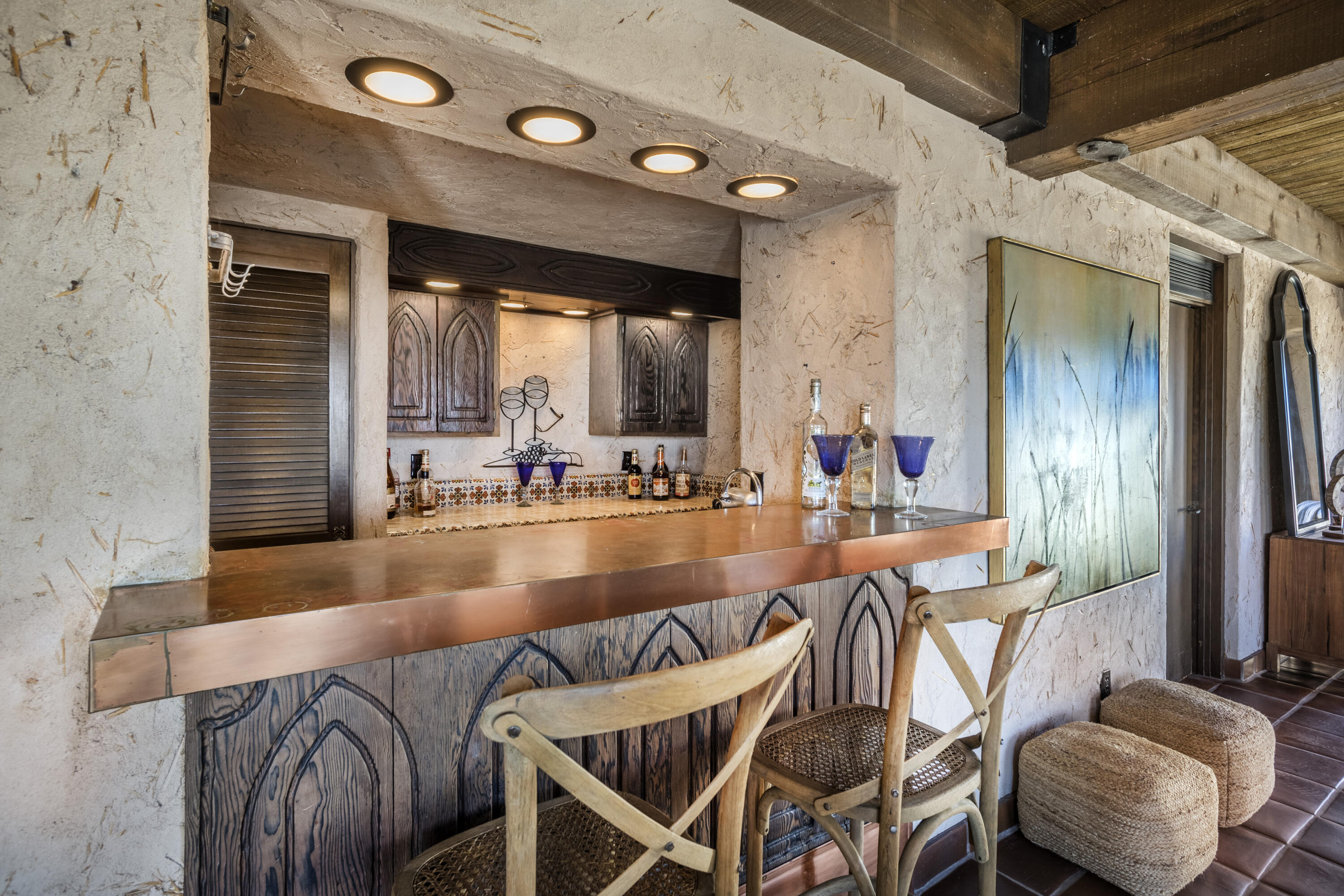 Santa Barbara, California 93111, United States, 3 Bedrooms Bedrooms, ,5 BathroomsBathrooms,Residential,Active,16253