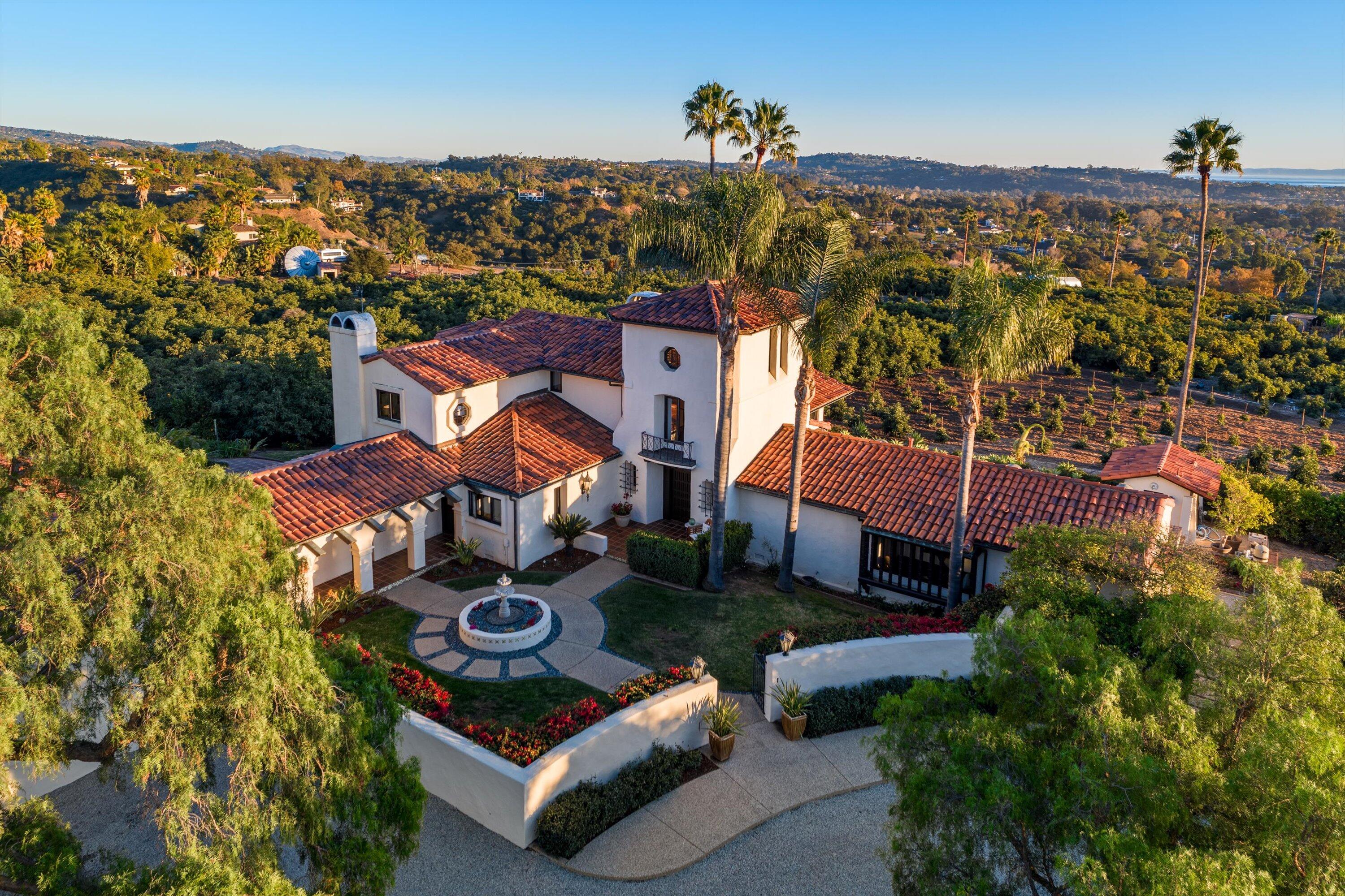 Santa Barbara, California 93111, United States, 3 Bedrooms Bedrooms, ,5 BathroomsBathrooms,Residential,Active,16253