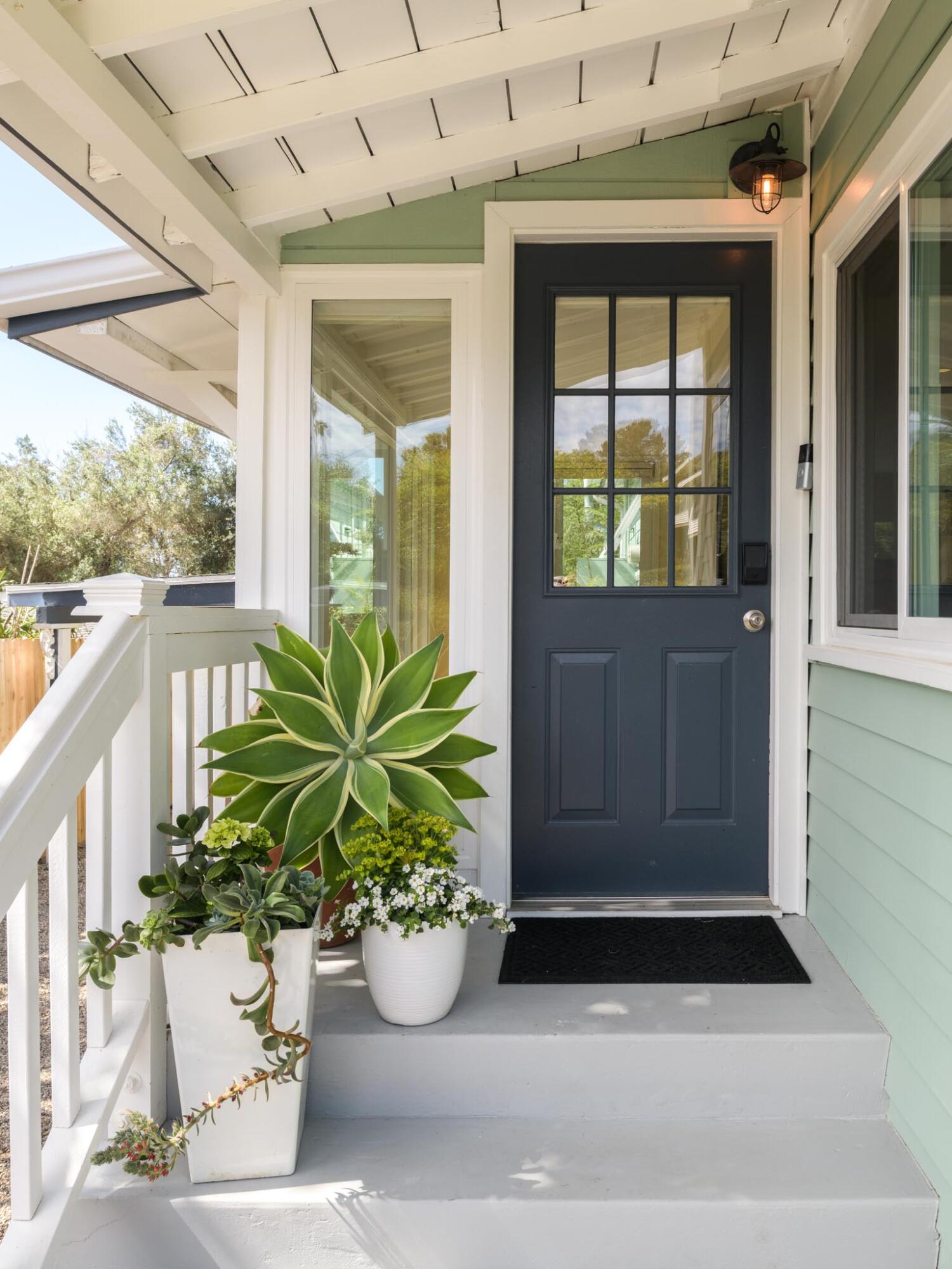 535 Arroyo Avenue