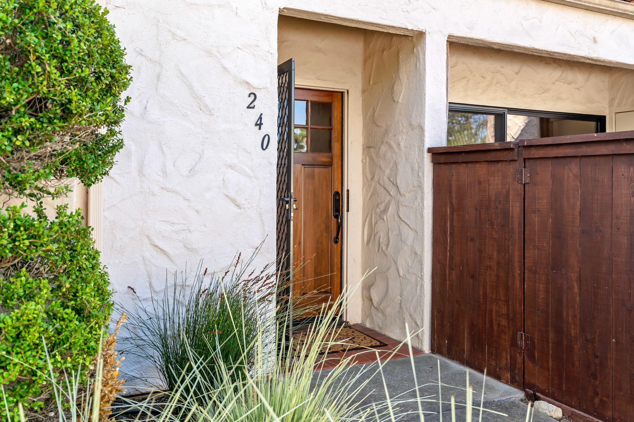 240 Reef Court