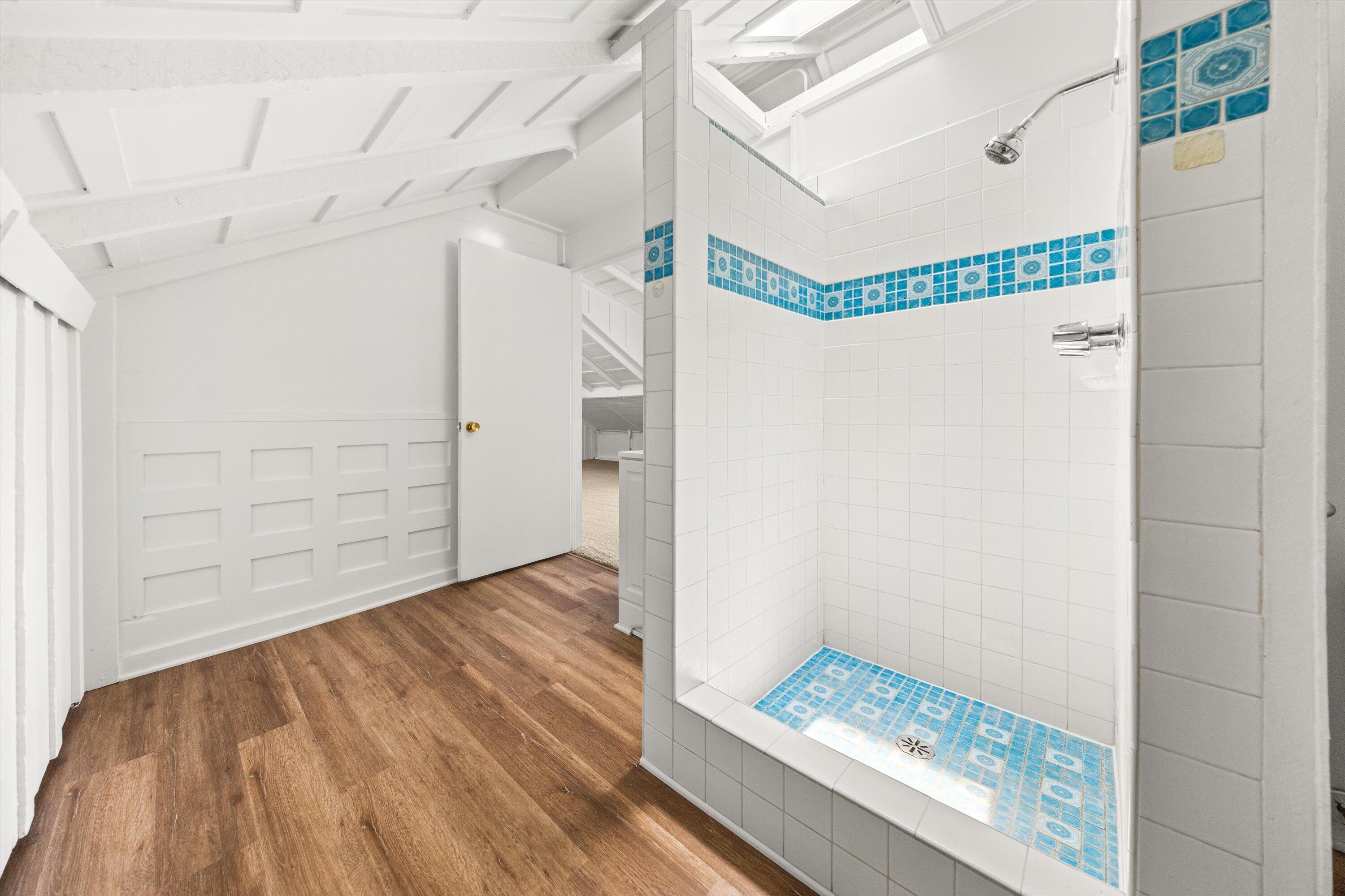 Santa Barbara, California 93103, United States, ,Residential,Active,175828