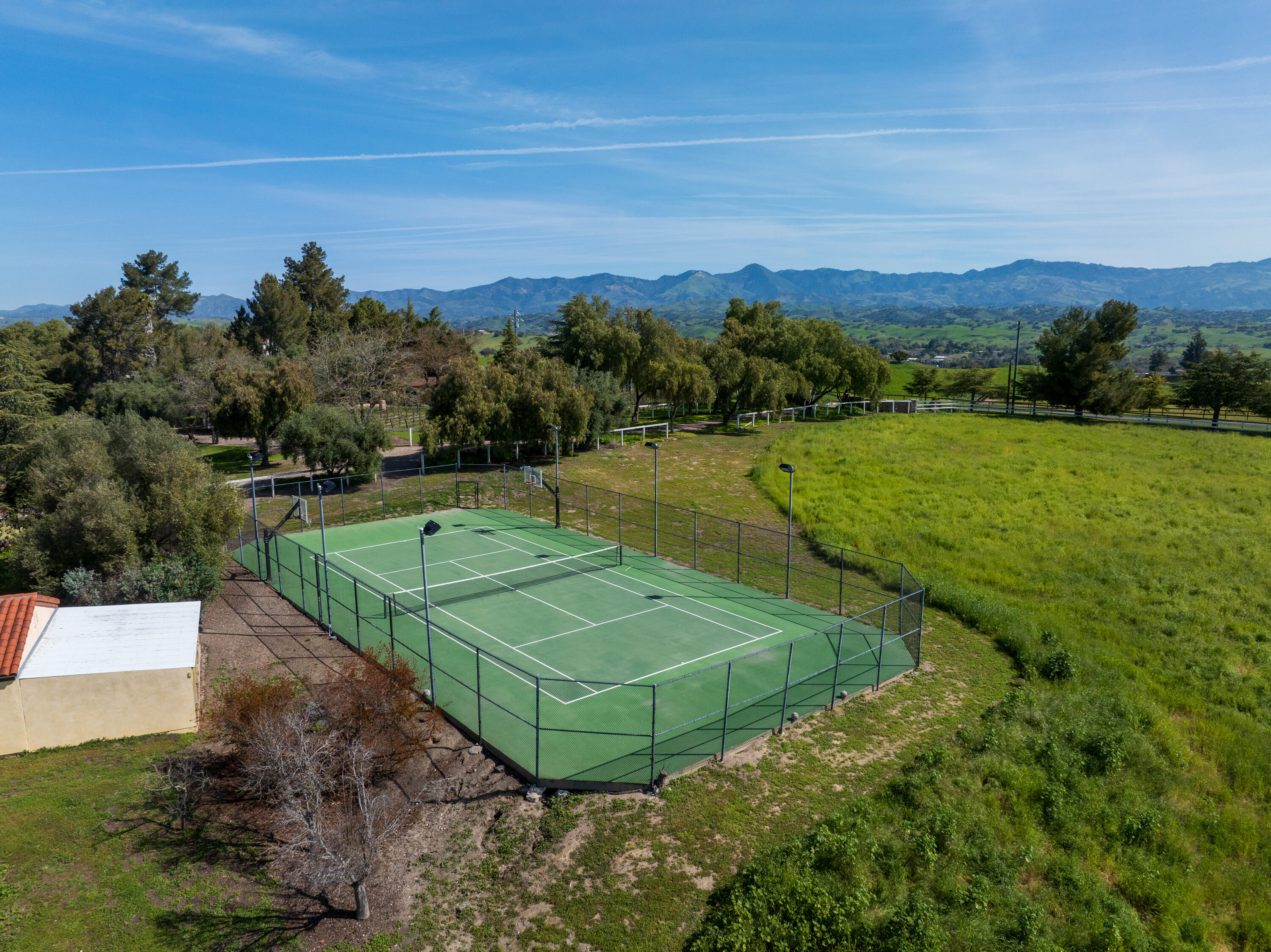 Solvang, California 93463, United States, 4 Bedrooms Bedrooms, ,3 BathroomsBathrooms,Residential,Active,91863