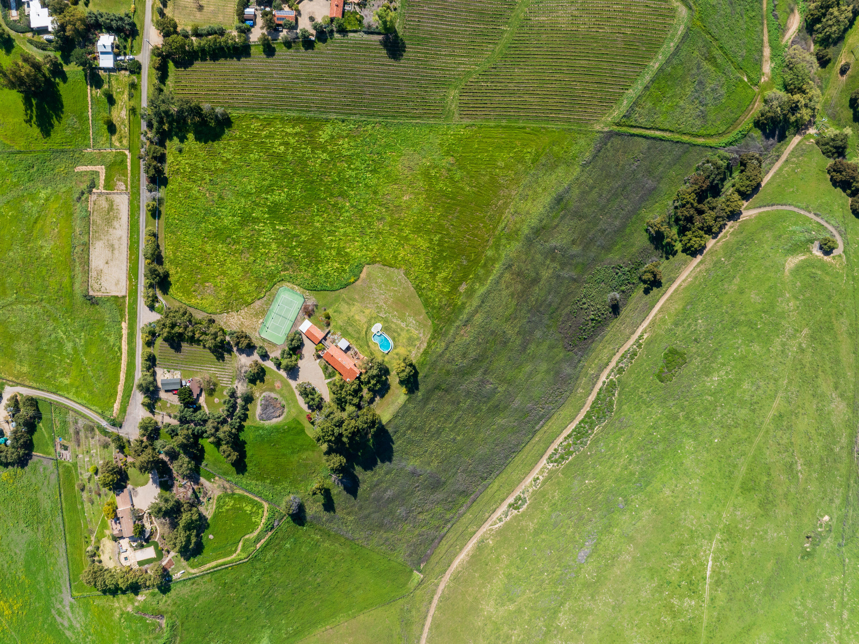 Solvang, California 93463, United States, 4 Bedrooms Bedrooms, ,3 BathroomsBathrooms,Residential,Active,91863