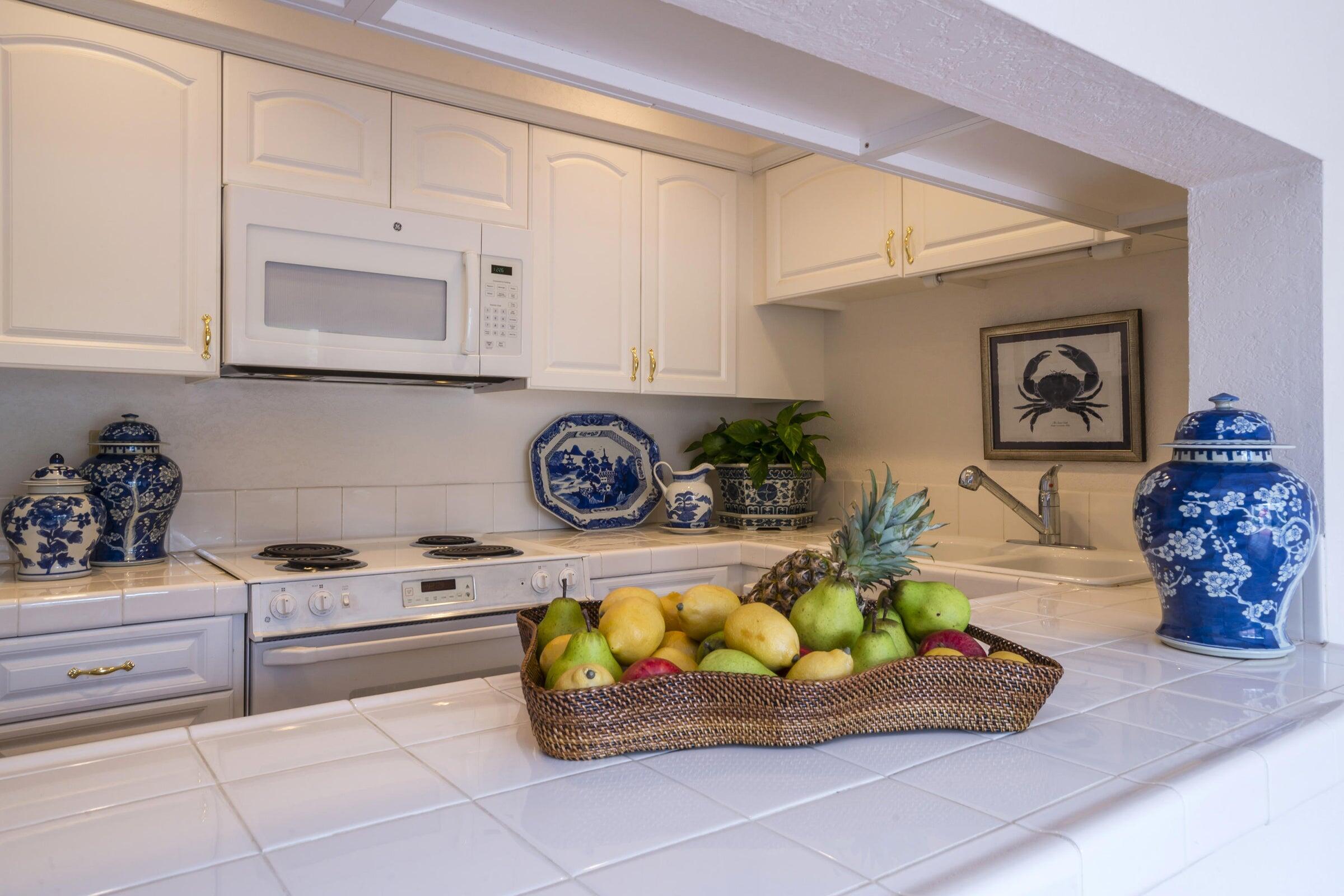 3375 Foothill Road 612