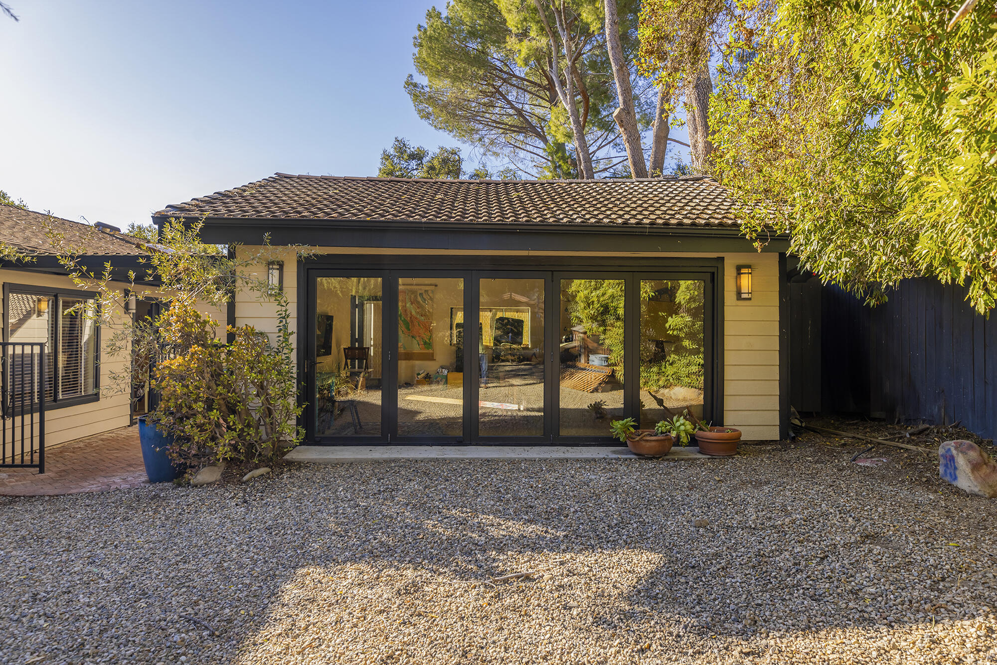 Ojai, California 93023, United States, 5 Bedrooms Bedrooms, ,3 BathroomsBathrooms,Residential,Active,14154