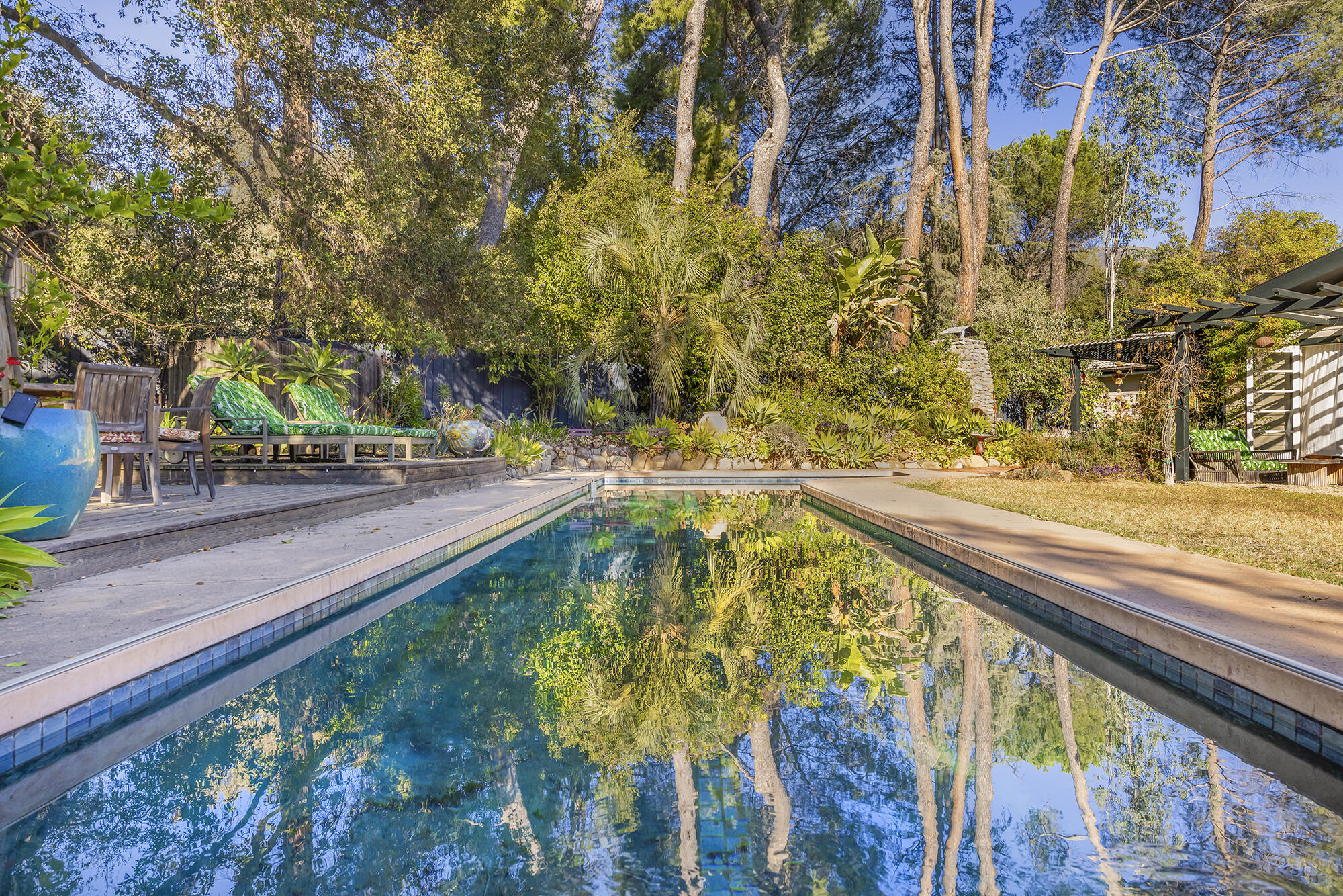 Ojai, California 93023, United States, 5 Bedrooms Bedrooms, ,3 BathroomsBathrooms,Residential,Active,14154