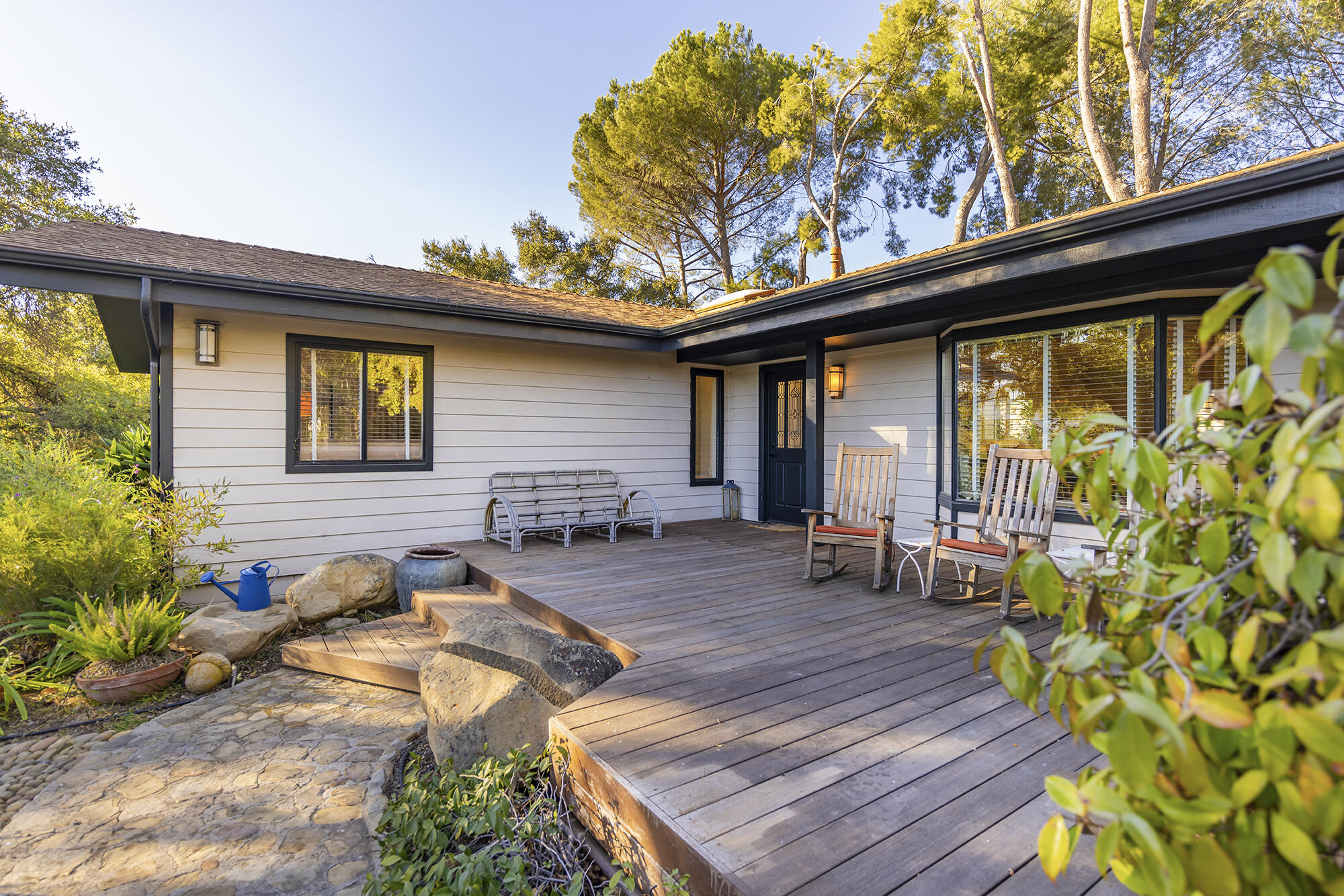 Ojai, California 93023, United States, 5 Bedrooms Bedrooms, ,3 BathroomsBathrooms,Residential,Active,14154