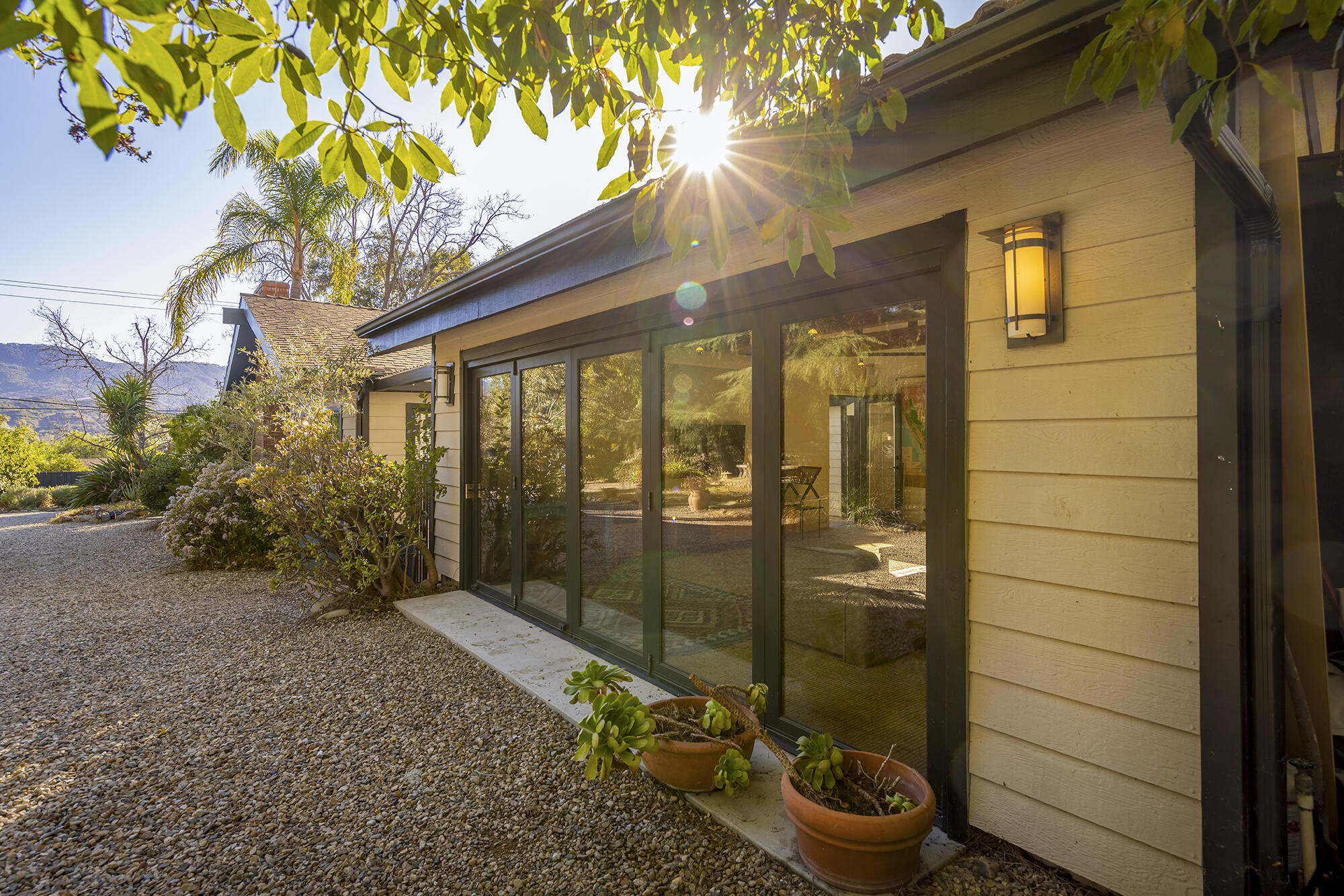 Ojai, California 93023, United States, 5 Bedrooms Bedrooms, ,3 BathroomsBathrooms,Residential,Active,14154