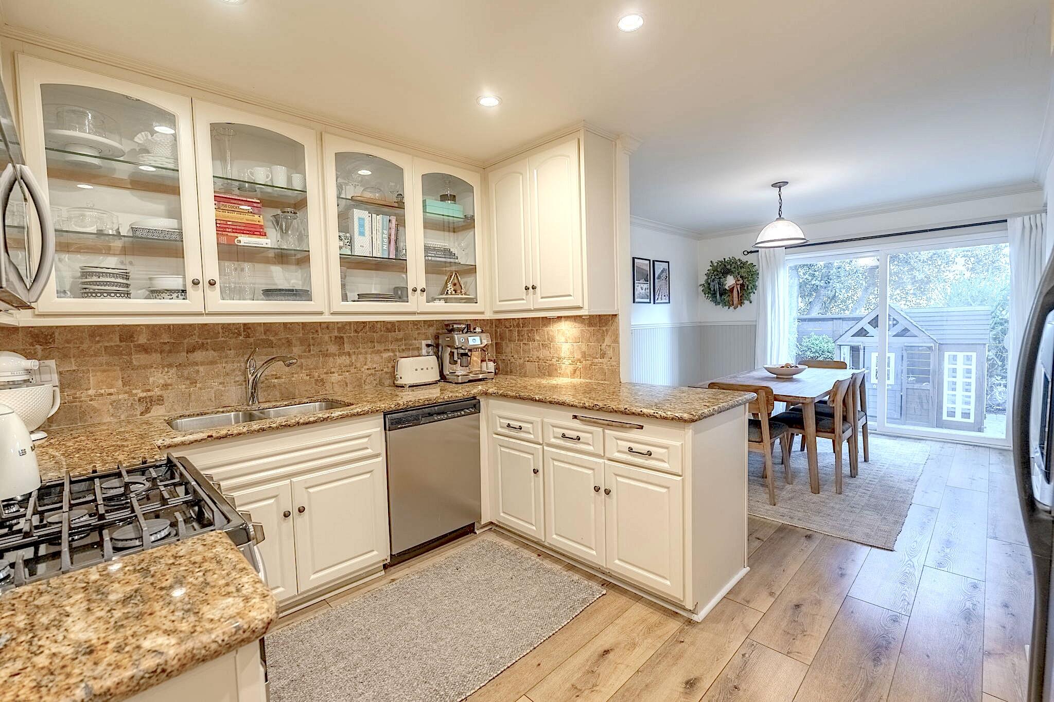 5087 Rhoads Avenue B