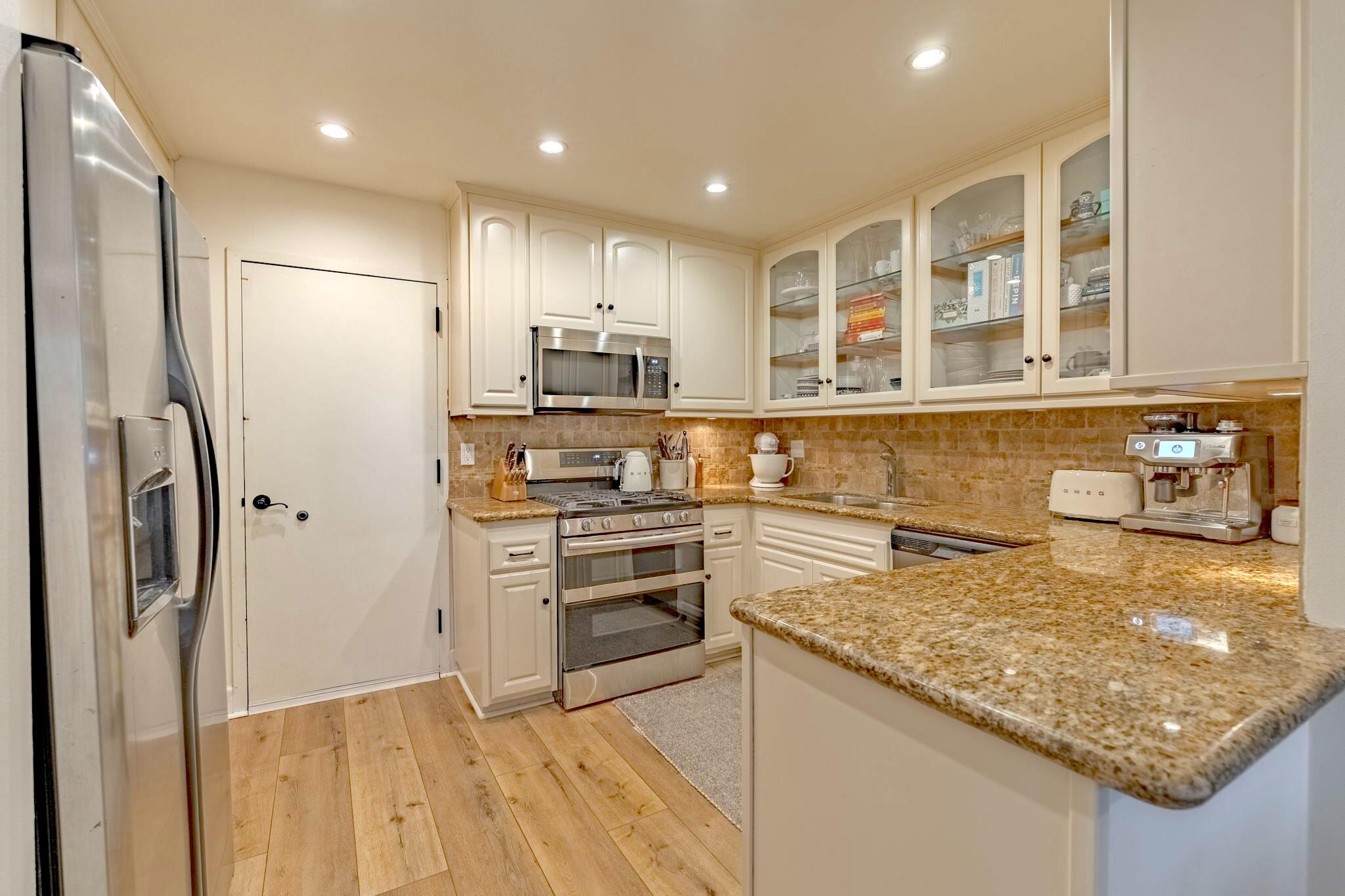 5087 Rhoads Avenue B