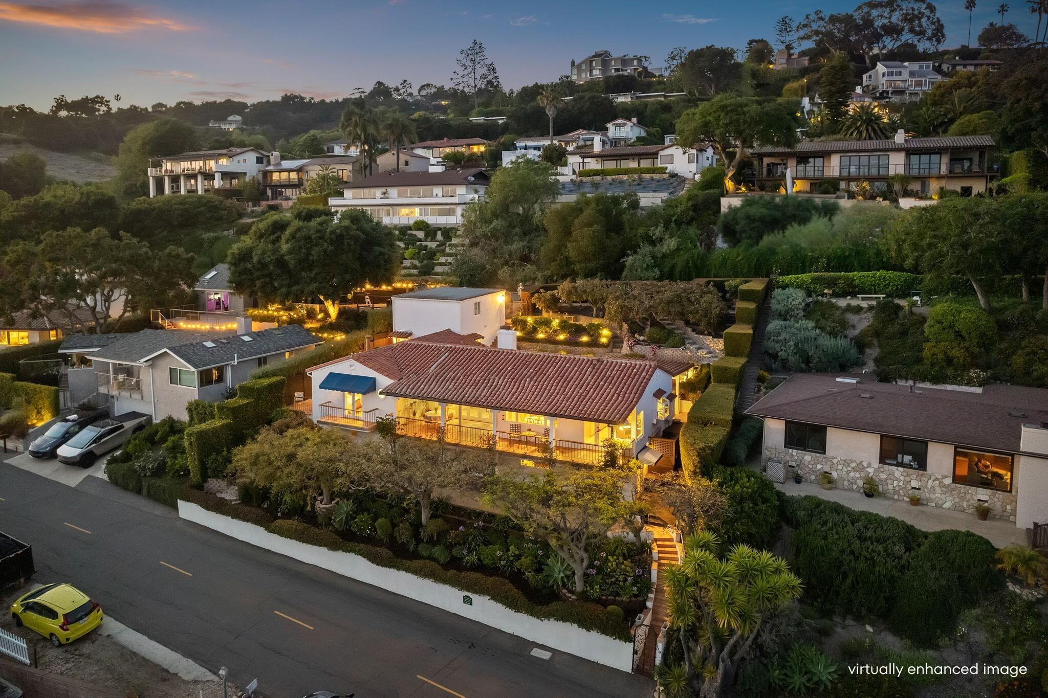 Santa Barbara, California 93103, United States, 4 Bedrooms Bedrooms, ,4 BathroomsBathrooms,Residential,Active,129417