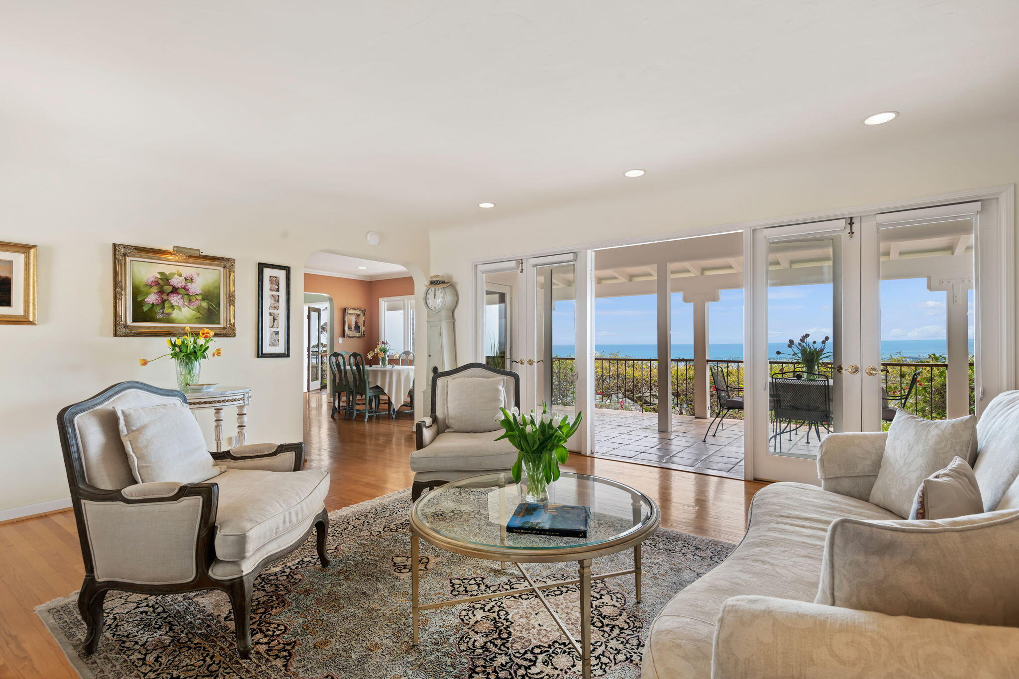 Santa Barbara, California 93103, United States, 4 Bedrooms Bedrooms, ,4 BathroomsBathrooms,Residential,Active,129417