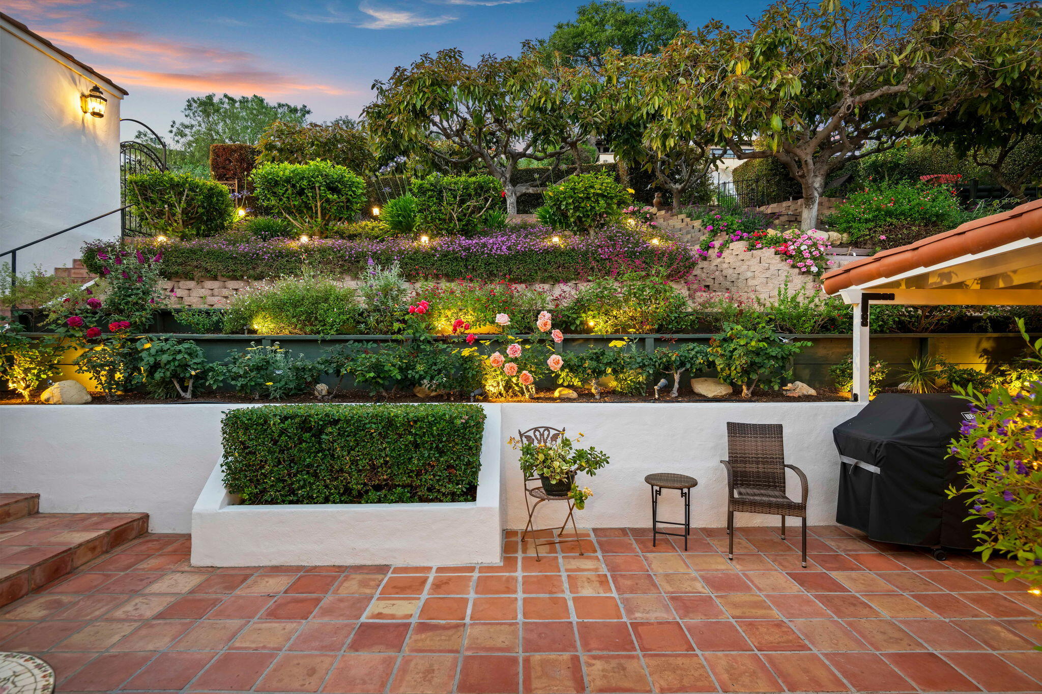 Santa Barbara, California 93103, United States, 4 Bedrooms Bedrooms, ,4 BathroomsBathrooms,Residential,Active,129417