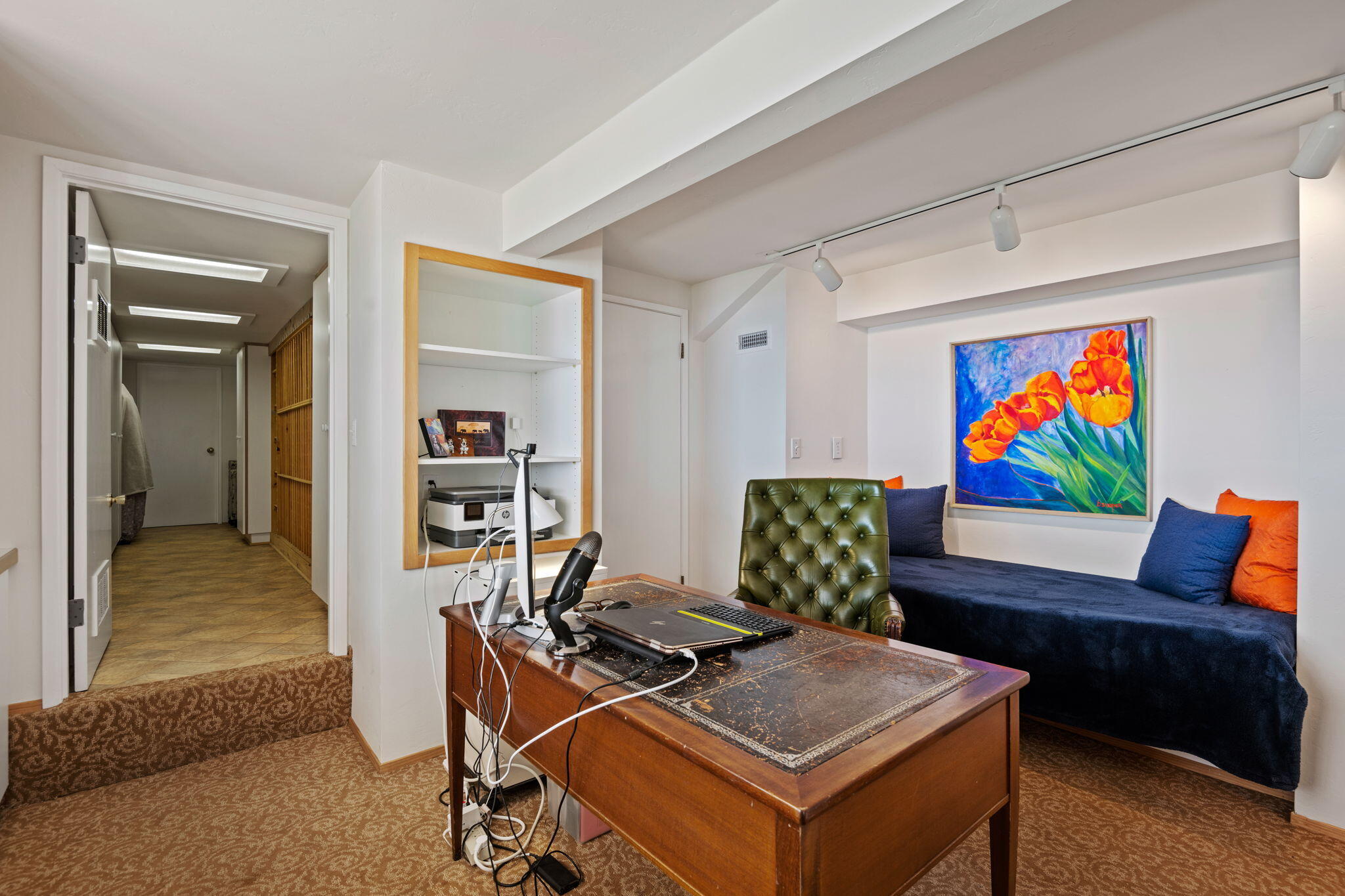 Santa Barbara, California 93103, United States, 4 Bedrooms Bedrooms, ,4 BathroomsBathrooms,Residential,Active,129417