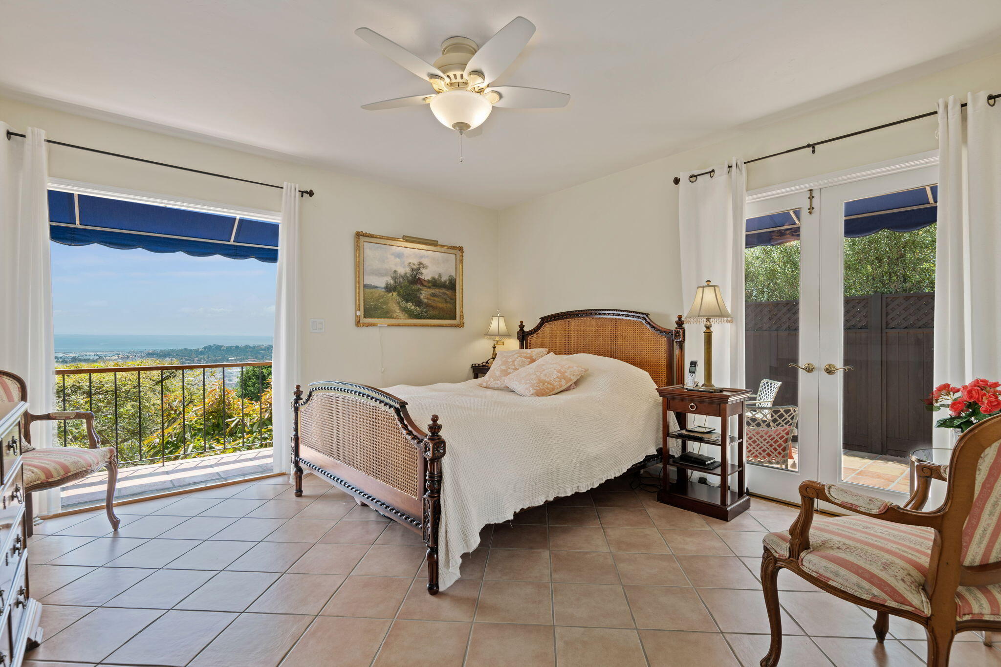 Santa Barbara, California 93103, United States, 4 Bedrooms Bedrooms, ,4 BathroomsBathrooms,Residential,Active,129417