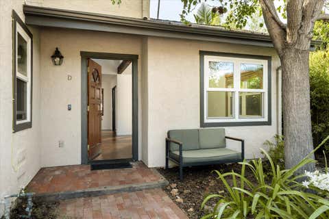 Photo of 820 W Victoria Street #Apt D, SANTA BARBARA, CA 93101 (MLS # 26-2013)