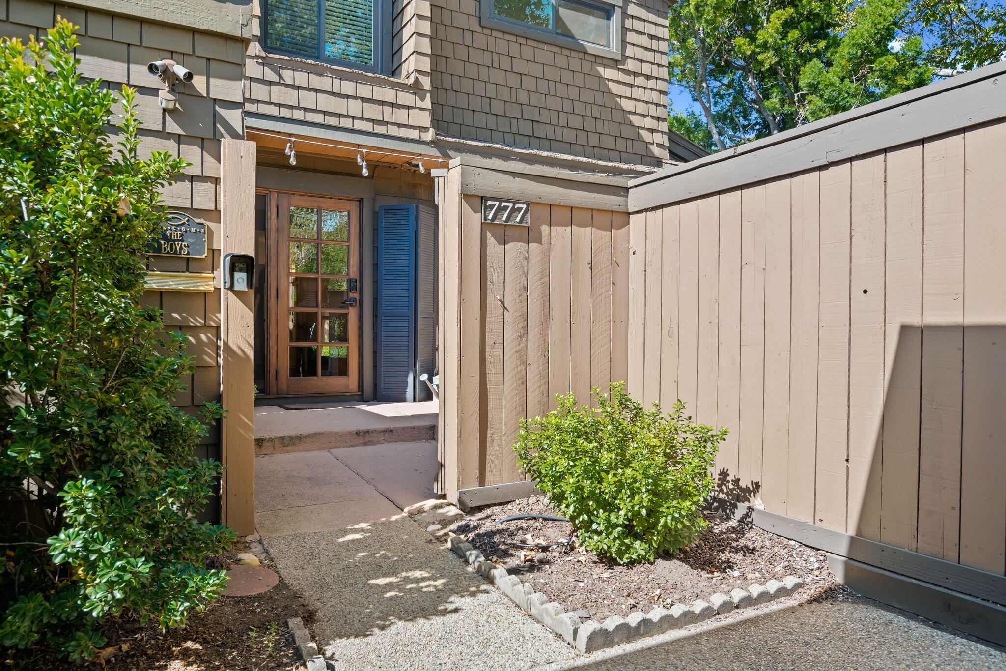 Santa Barbara, California 93111, United States, 4 Bedrooms Bedrooms, ,3 BathroomsBathrooms,Residential,Coming Soon,230461