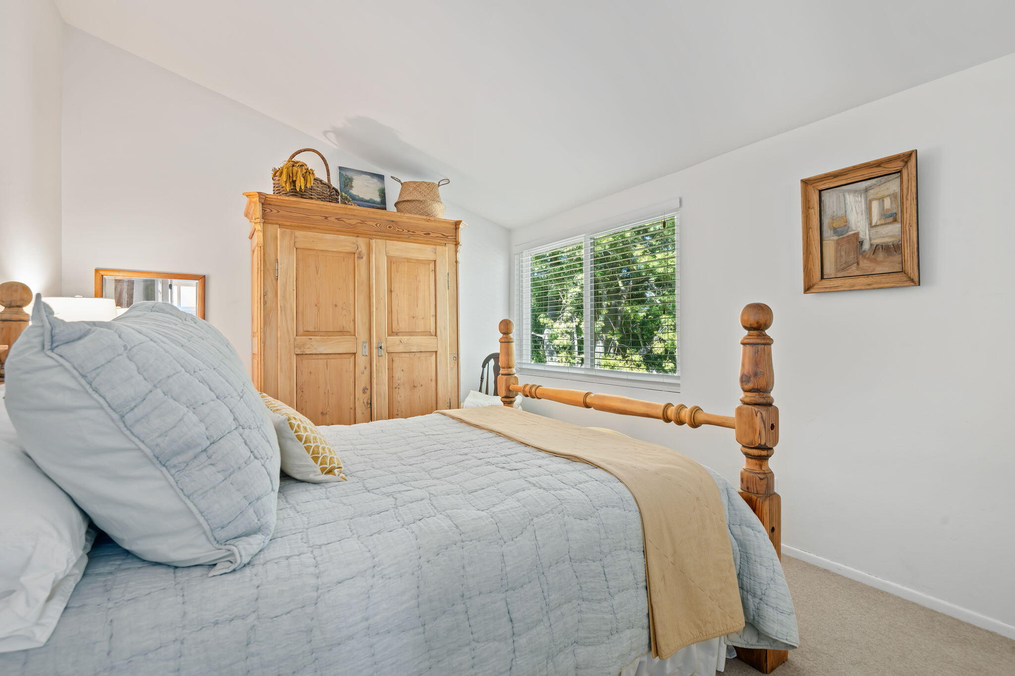 Santa Barbara, California 93111, United States, 4 Bedrooms Bedrooms, ,3 BathroomsBathrooms,Residential,Coming Soon,230461