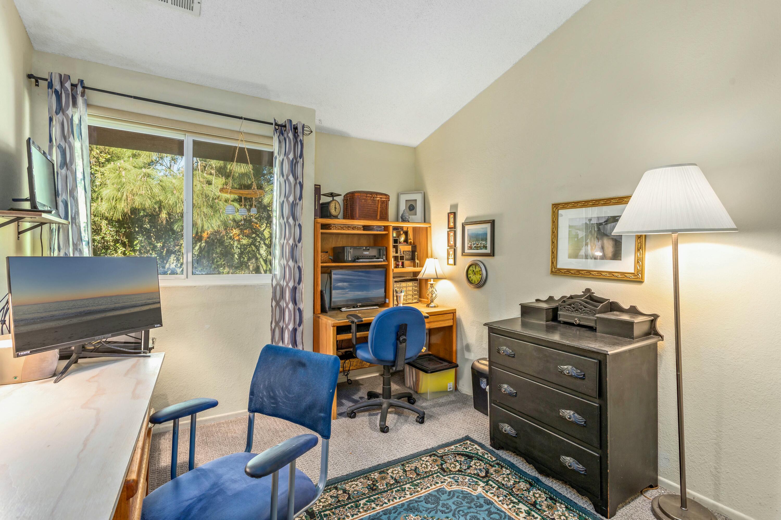 Santa Barbara, California 93110, United States, 3 Bedrooms Bedrooms, ,3 BathroomsBathrooms,Residential,Pending,15135