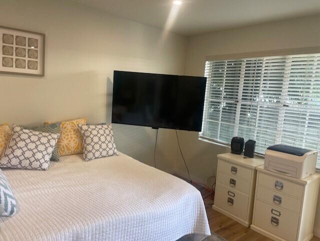 Carpinteria, California 93013, United States, ,1 BathroomBathrooms,Residential,Active,175568