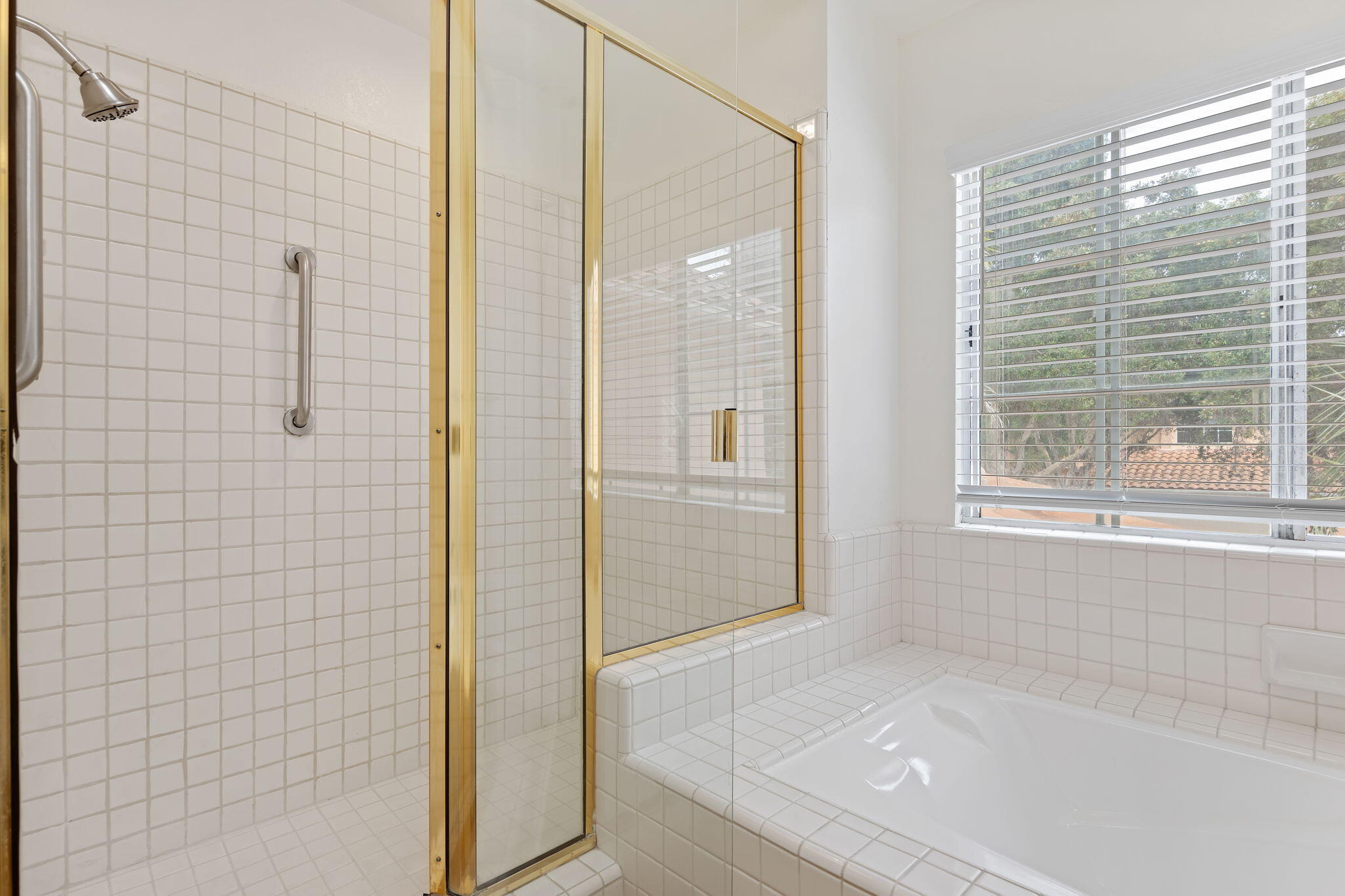 Goleta, California 93117, United States, 3 Bedrooms Bedrooms, ,3 BathroomsBathrooms,Residential,Active,192957