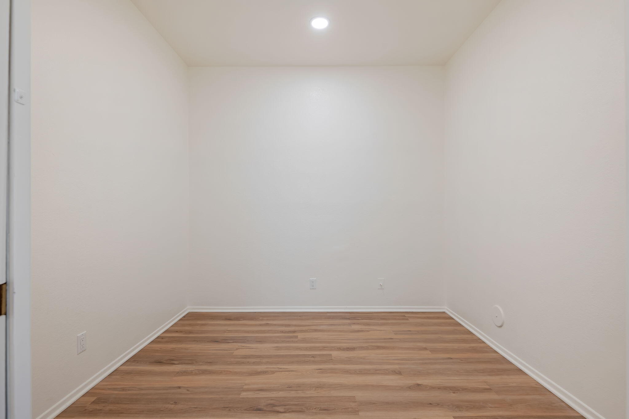 Goleta, California 93117, United States, 3 Bedrooms Bedrooms, ,3 BathroomsBathrooms,Residential,Active,192957