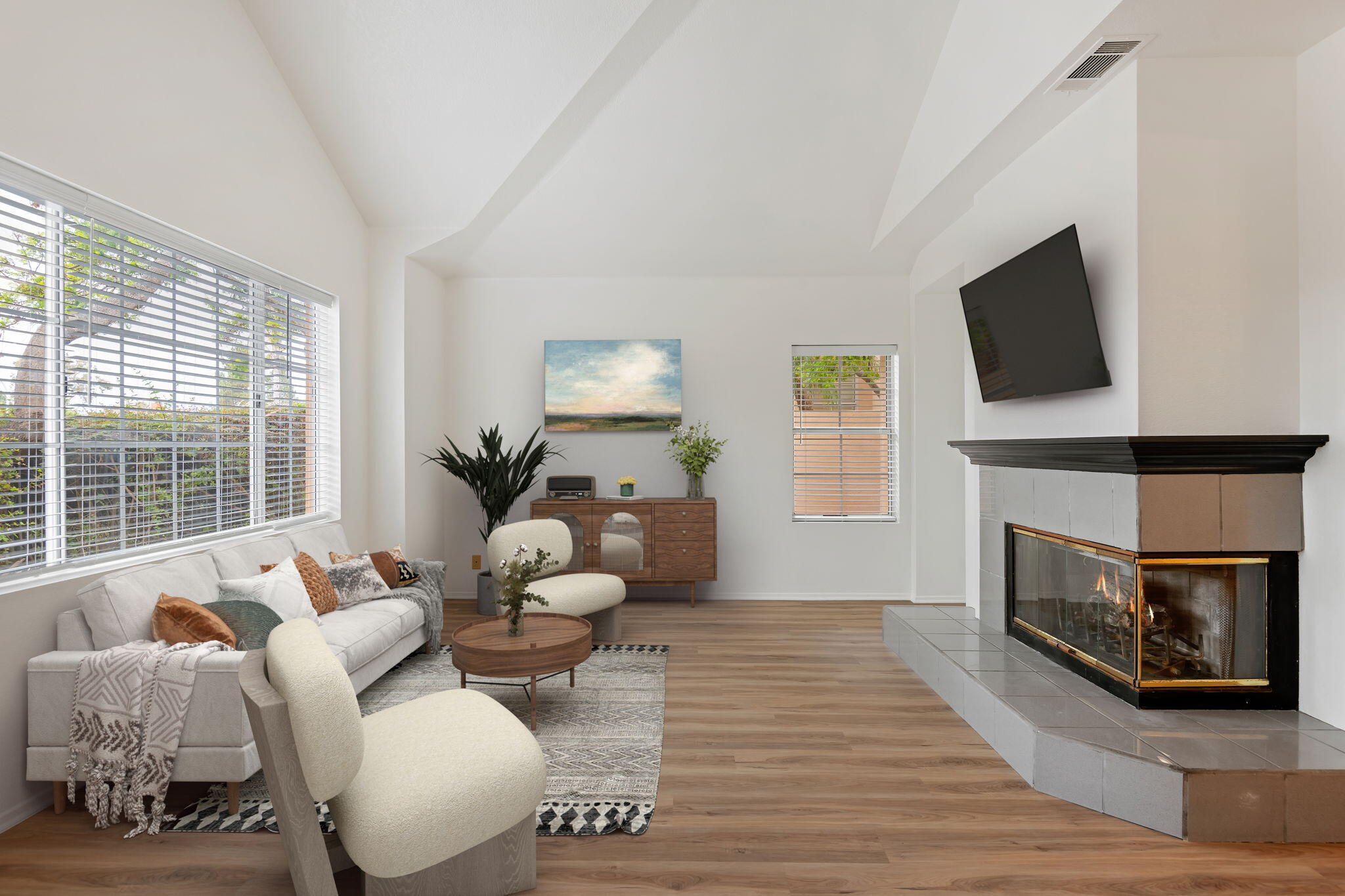 Goleta, California 93117, United States, 3 Bedrooms Bedrooms, ,3 BathroomsBathrooms,Residential,Active,192957