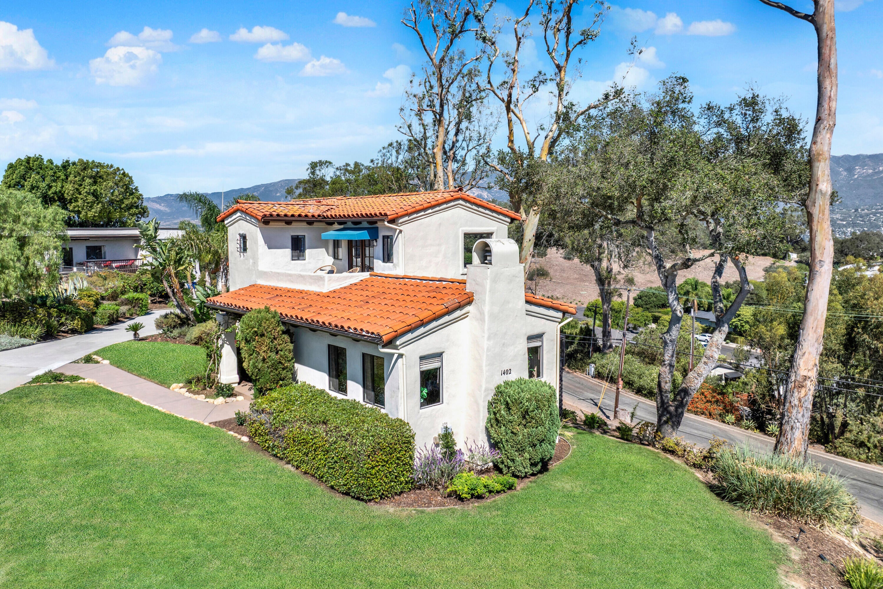 1402 Mountain View Road