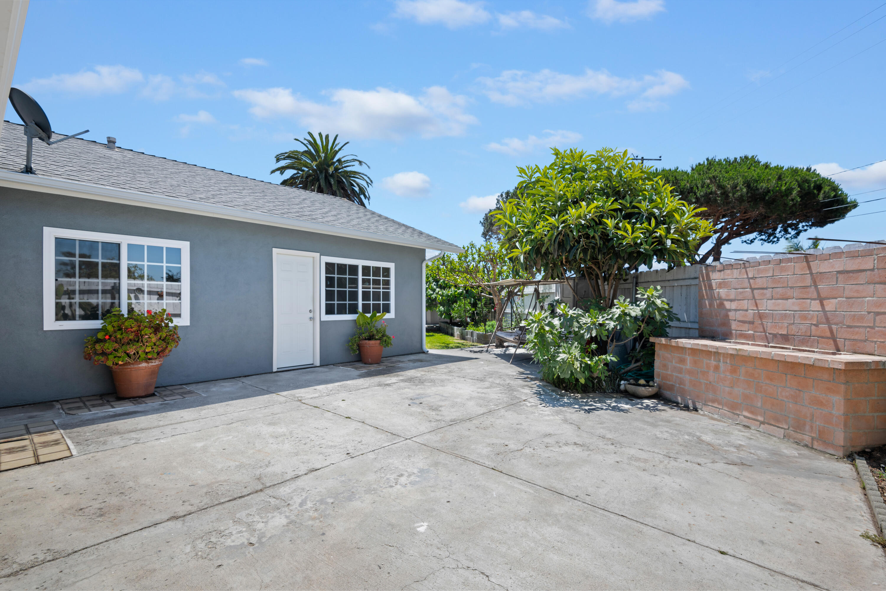 Carpinteria, California 93013, United States, 3 Bedrooms Bedrooms, ,2 BathroomsBathrooms,Residential,Active,173875