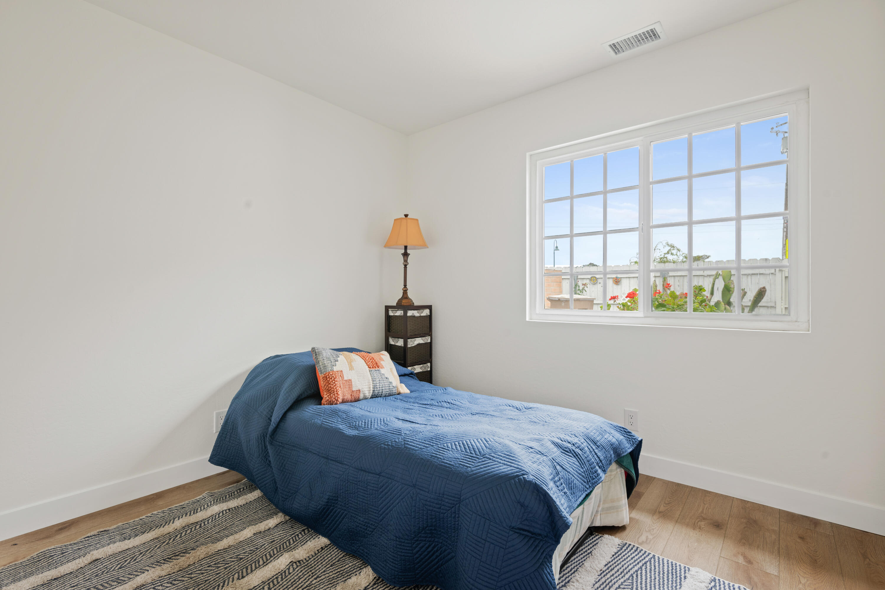 Carpinteria, California 93013, United States, 3 Bedrooms Bedrooms, ,2 BathroomsBathrooms,Residential,Active,173875