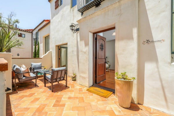 1011 RINCONADA RD APT B, SANTA BARBARA, CA 93101 - Image 59b01c6e1ad21dc143062e4b5ea88efa/3033442829