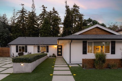 571 Windsor Avenue GOLETA CA 93117