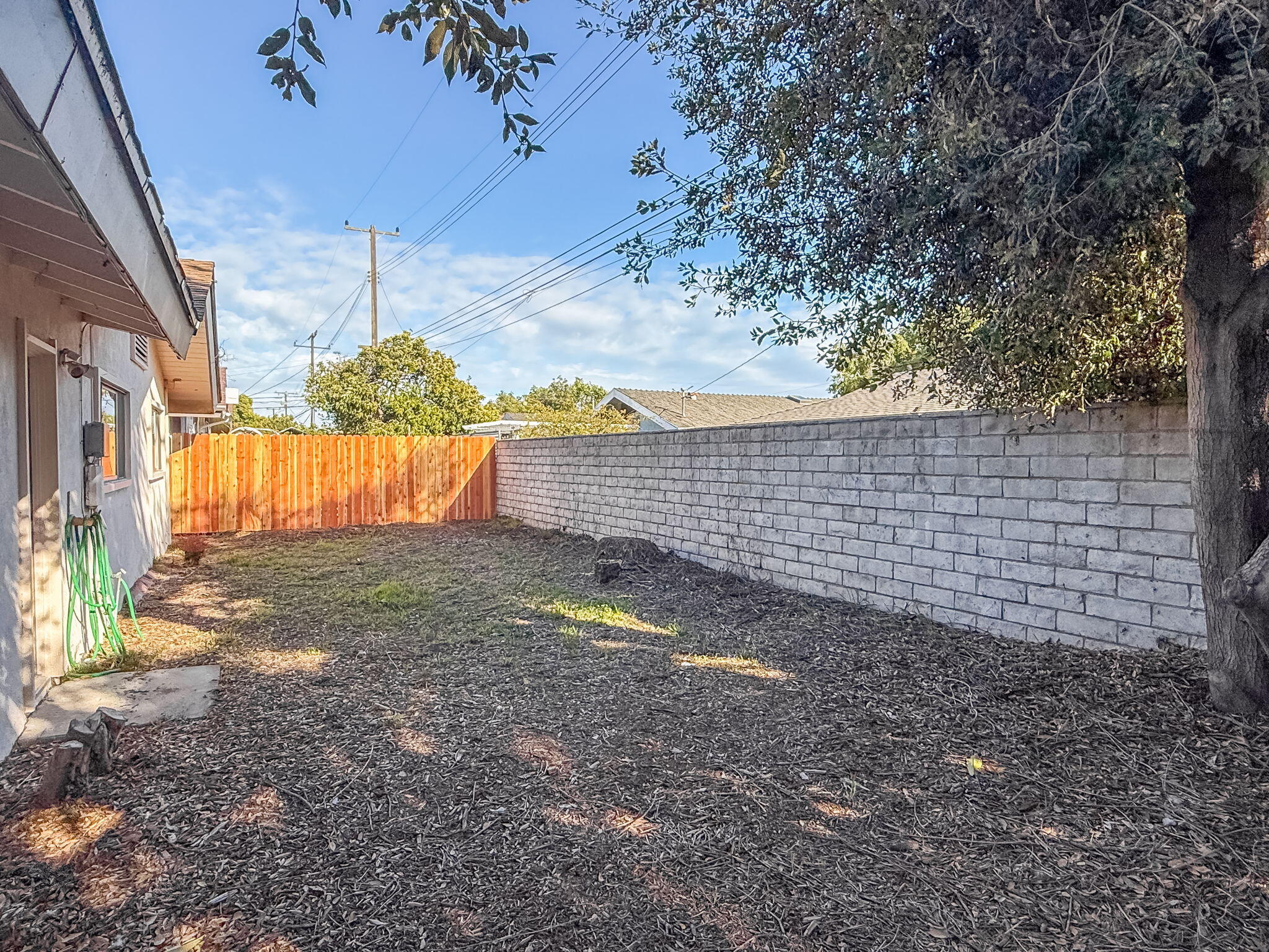 Oxnard, California 93030, United States, 3 Bedrooms Bedrooms, ,3 BathroomsBathrooms,Residential,Pending,91357