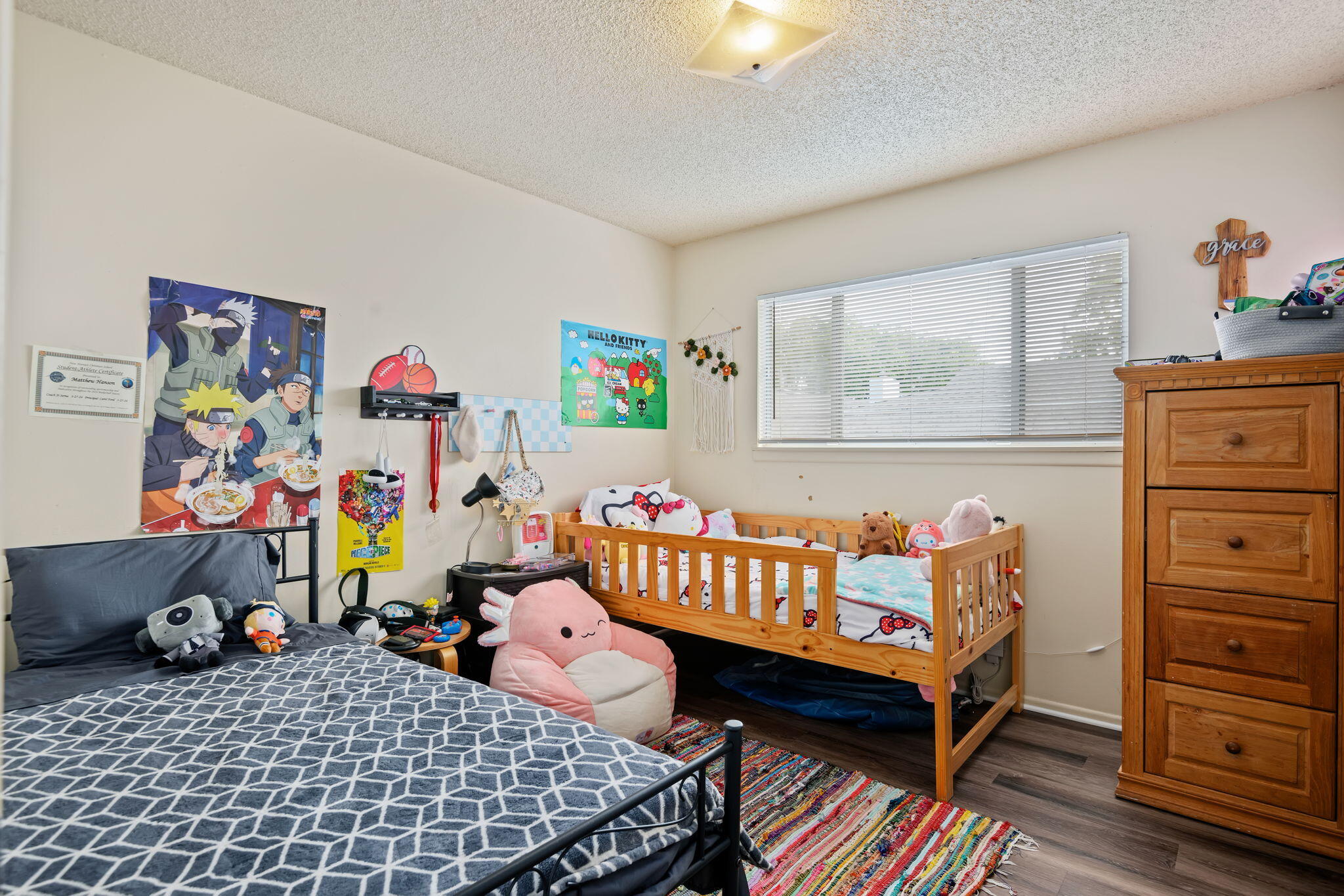 Oxnard, California 93030, United States, 3 Bedrooms Bedrooms, ,3 BathroomsBathrooms,Residential,Pending,91357