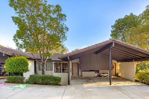 Photo of 850 Highland Drive #Apt 6, SANTA BARBARA, CA 93109 (MLS # 26-871)