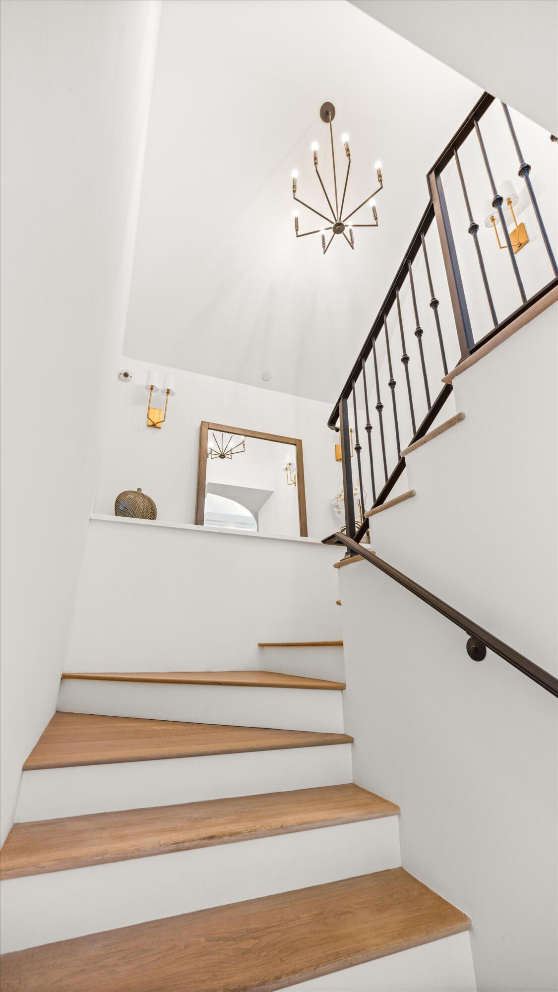 Montecito, California 93108, United States, 4 Bedrooms Bedrooms, ,4 BathroomsBathrooms,Residential,Active,150280