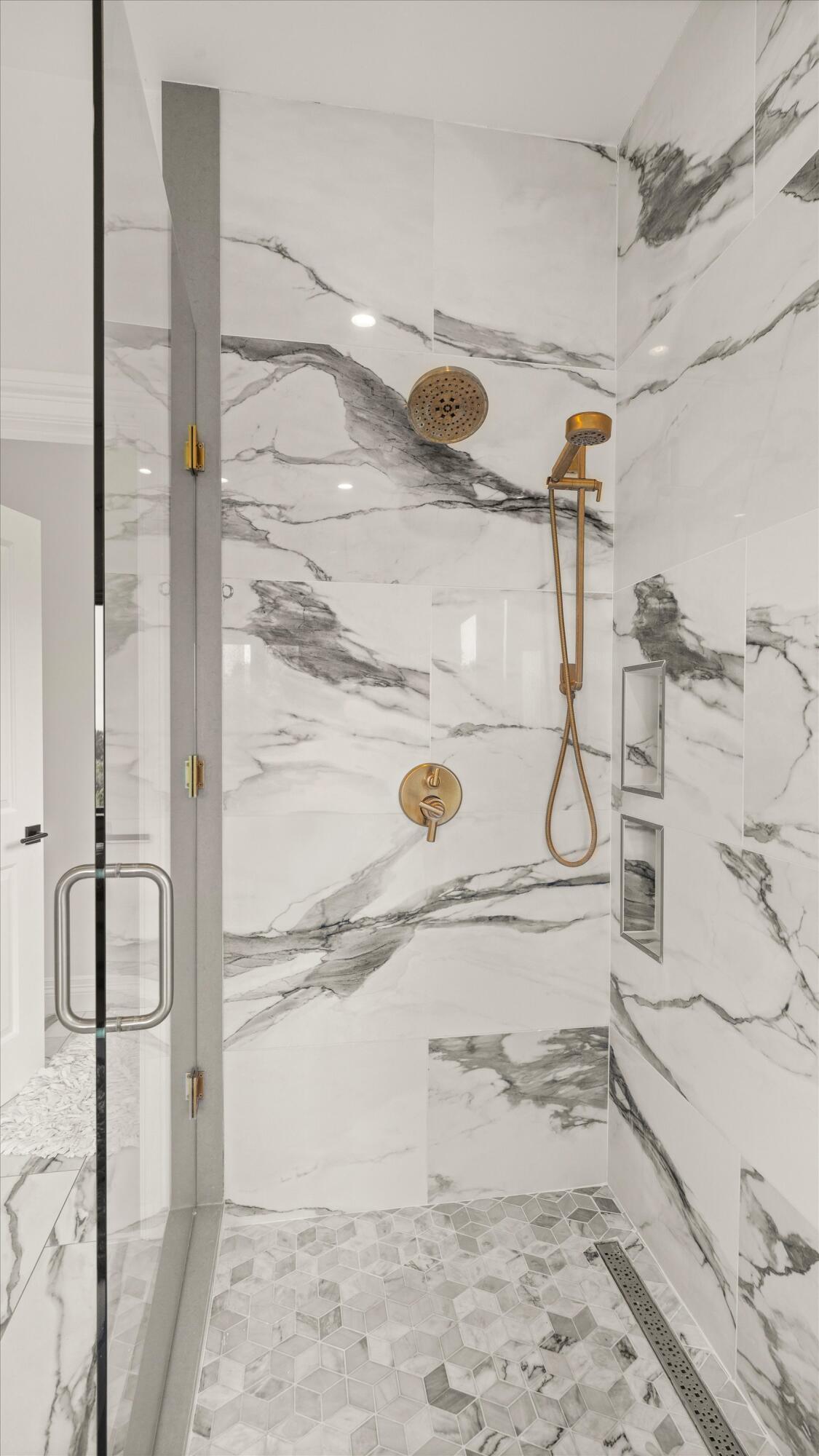 Montecito, California 93108, United States, 4 Bedrooms Bedrooms, ,4 BathroomsBathrooms,Residential,Active,150280