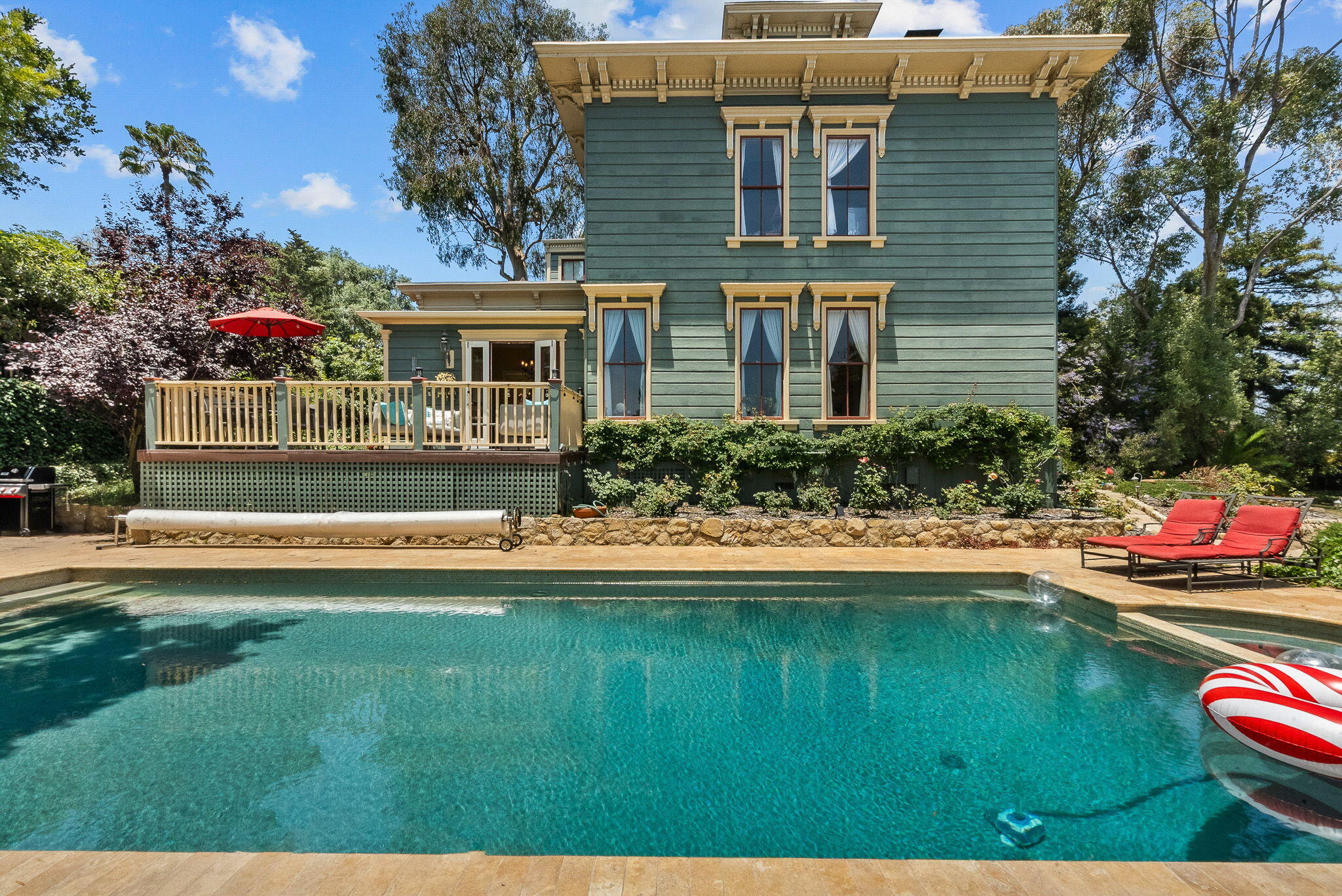 Santa Barbara, California 93109, United States, 4 Bedrooms Bedrooms, ,4 BathroomsBathrooms,Residential,Active,160369