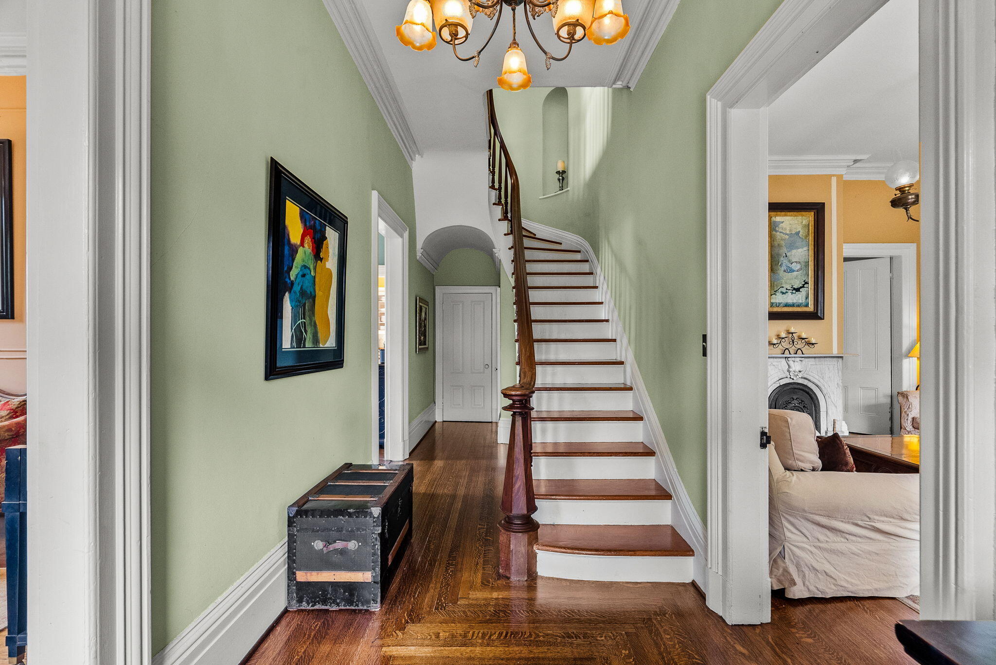 Santa Barbara, California 93109, United States, 4 Bedrooms Bedrooms, ,4 BathroomsBathrooms,Residential,Active,160369