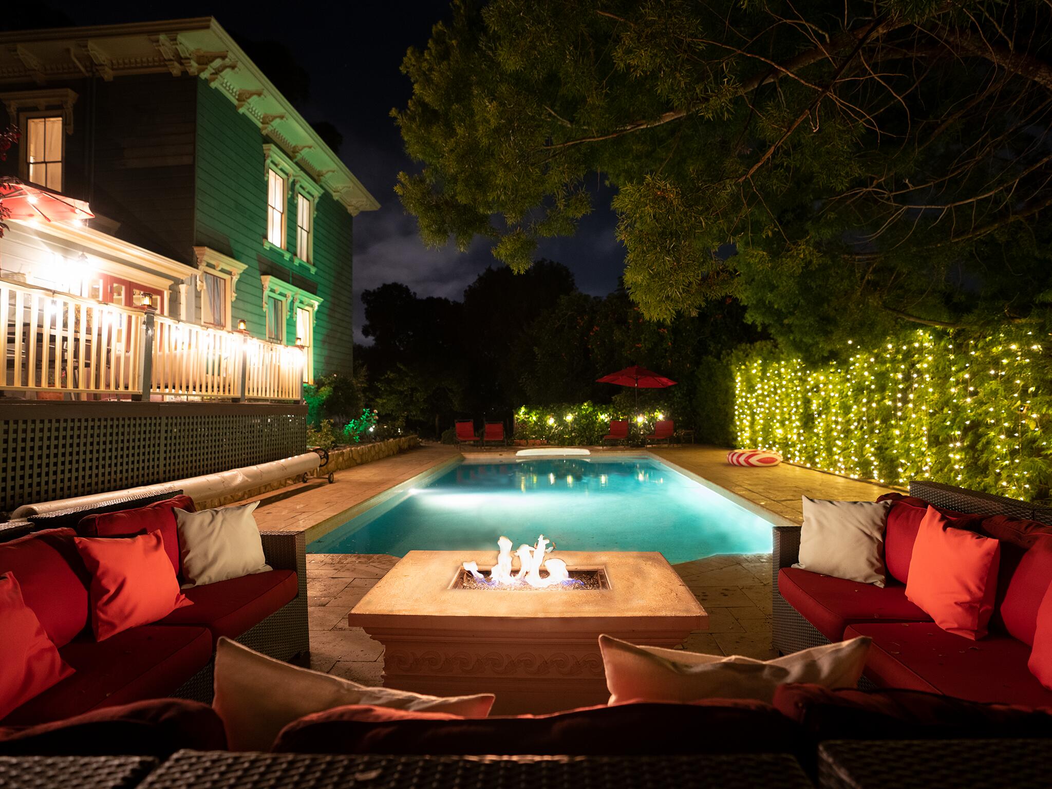 Santa Barbara, California 93109, United States, 4 Bedrooms Bedrooms, ,4 BathroomsBathrooms,Residential,Active,160369