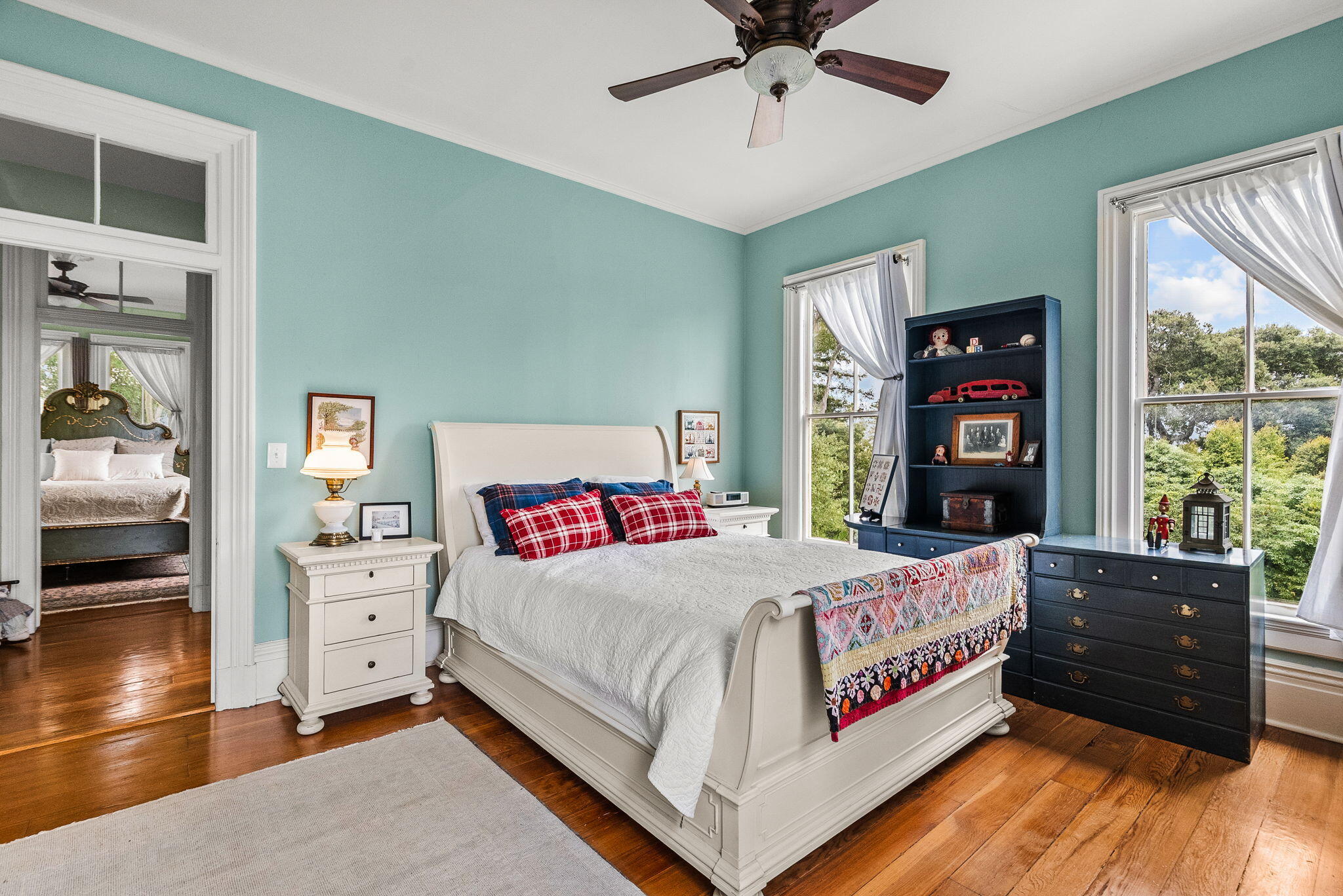 Santa Barbara, California 93109, United States, 4 Bedrooms Bedrooms, ,4 BathroomsBathrooms,Residential,Active,160369