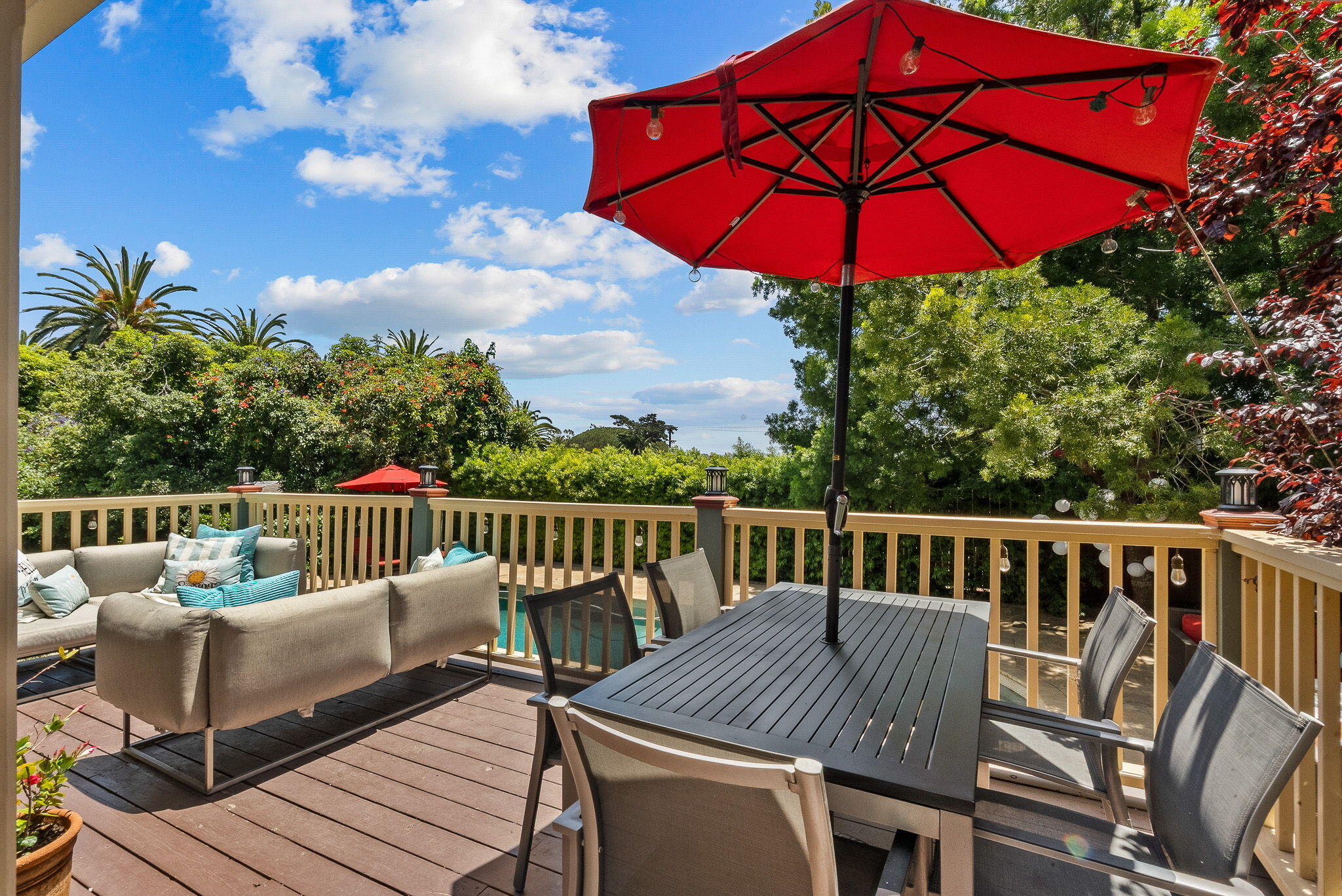 Santa Barbara, California 93109, United States, 4 Bedrooms Bedrooms, ,4 BathroomsBathrooms,Residential,Active,160369