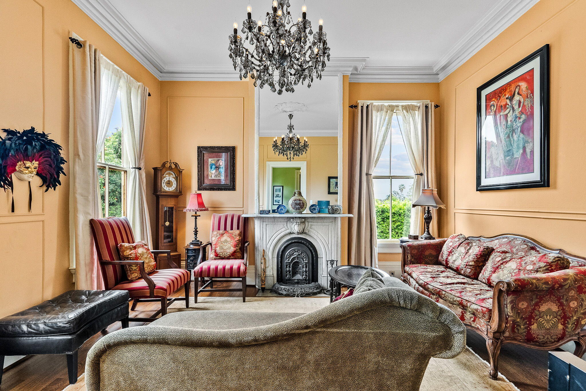 Santa Barbara, California 93109, United States, 4 Bedrooms Bedrooms, ,4 BathroomsBathrooms,Residential,Active,160369